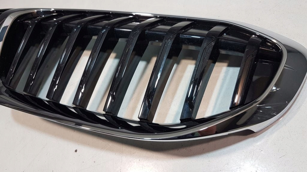 Kühlergrill BMW 3 G20 G21 FRONTGRILL 9761051 Kühlergitter