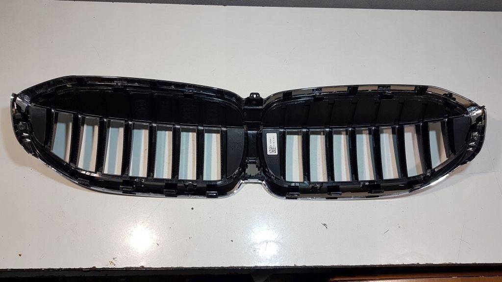 Kühlergrill BMW 3 G20 G21 FRONTGRILL 9761051 Kühlergitter