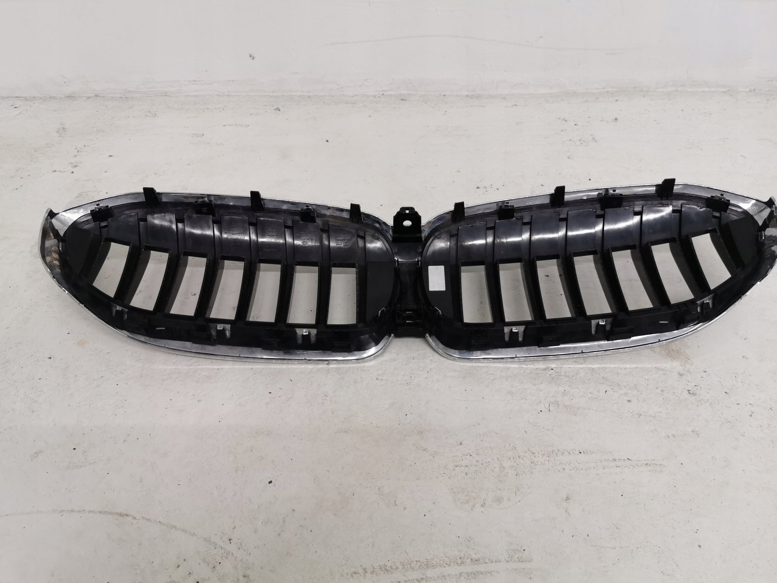 Kühlergrill BMW 3 G20 G21 FRONTGRILL 8075665 Kühlergitter