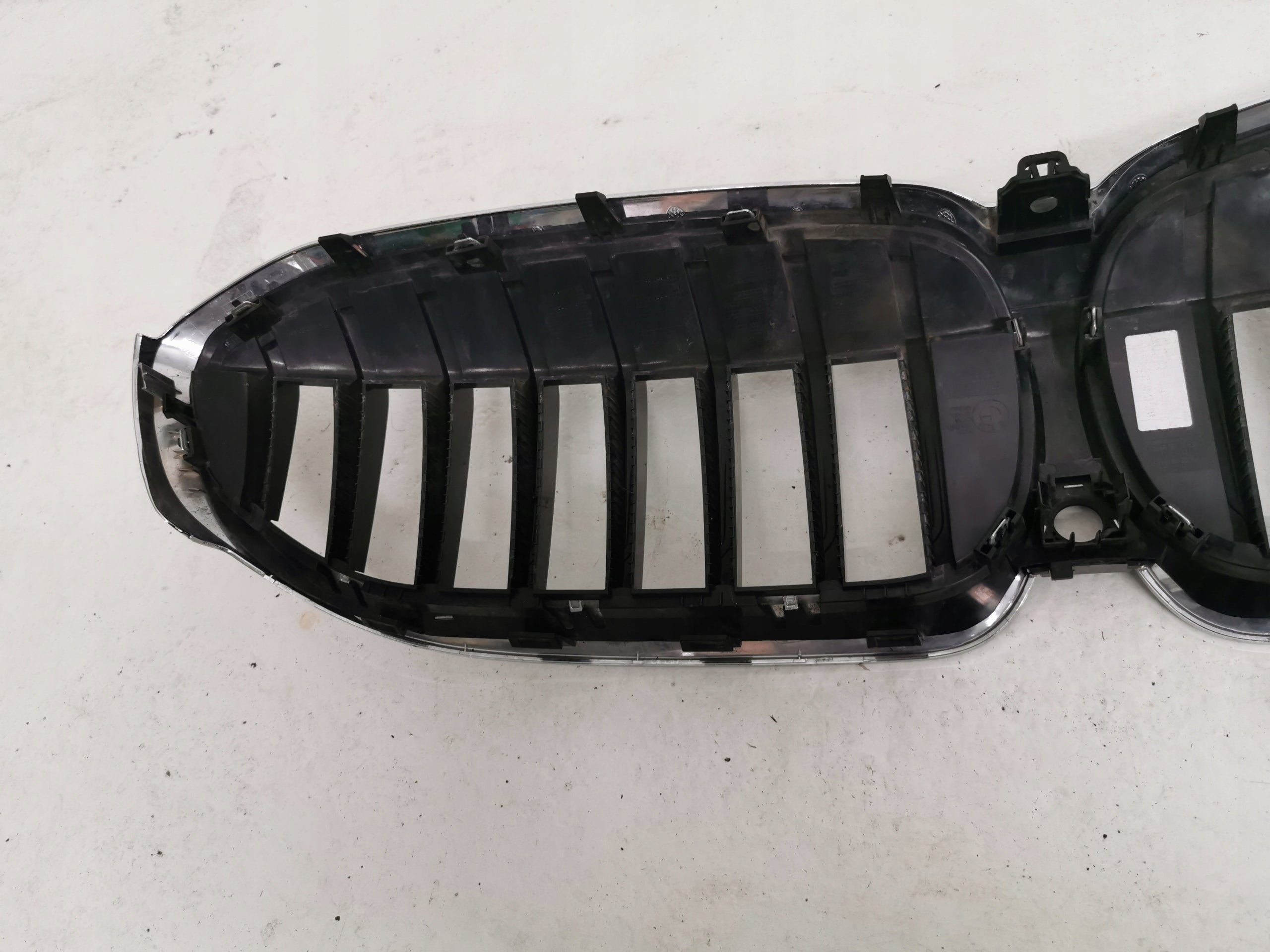 Kühlergrill BMW 3 G20 G21 FRONTGRILL 8075665 Kühlergitter