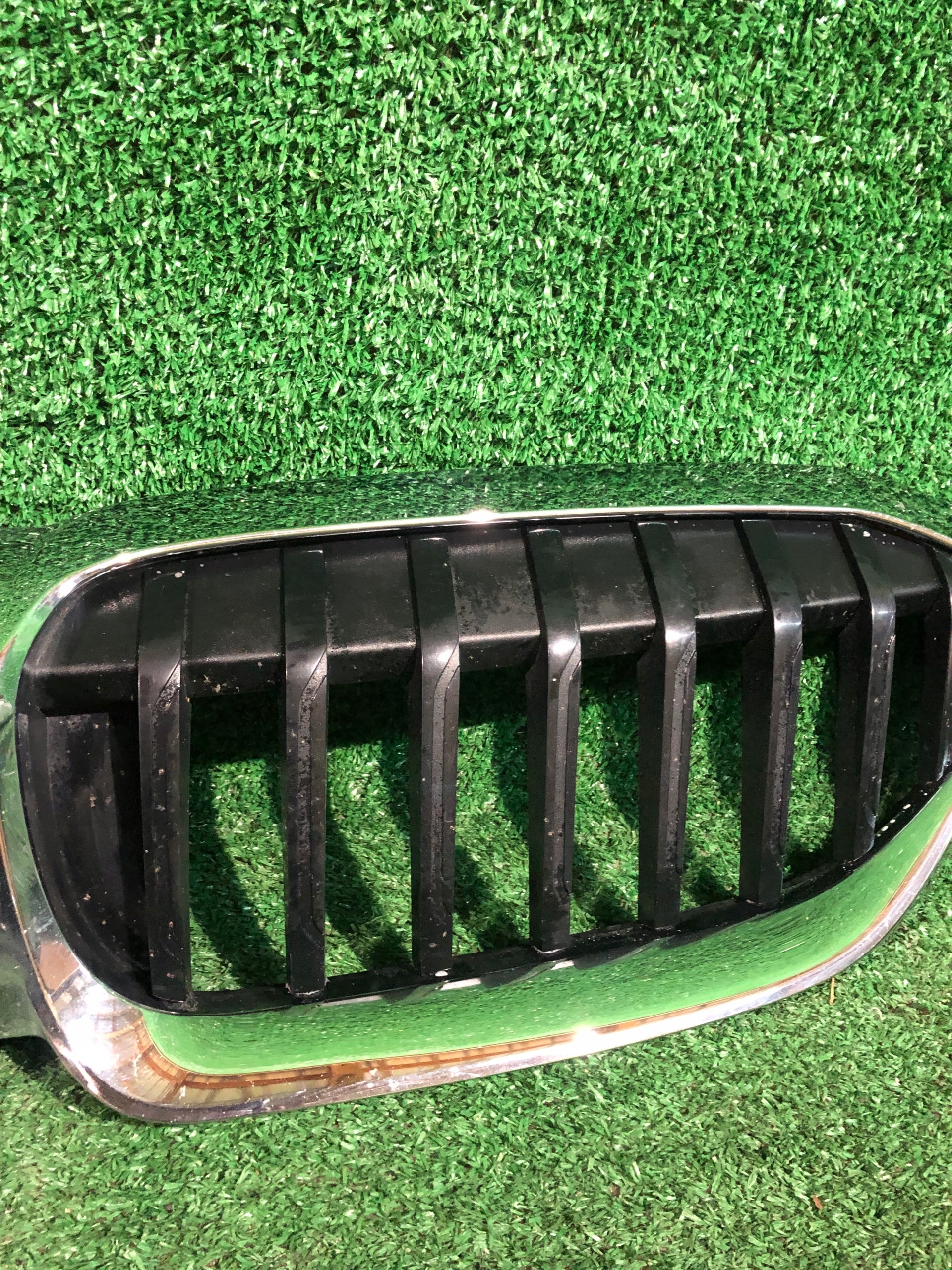 Kühlergrill BMW 3 G20 G21 FRONTGRILL 8075665 Kühlergitter