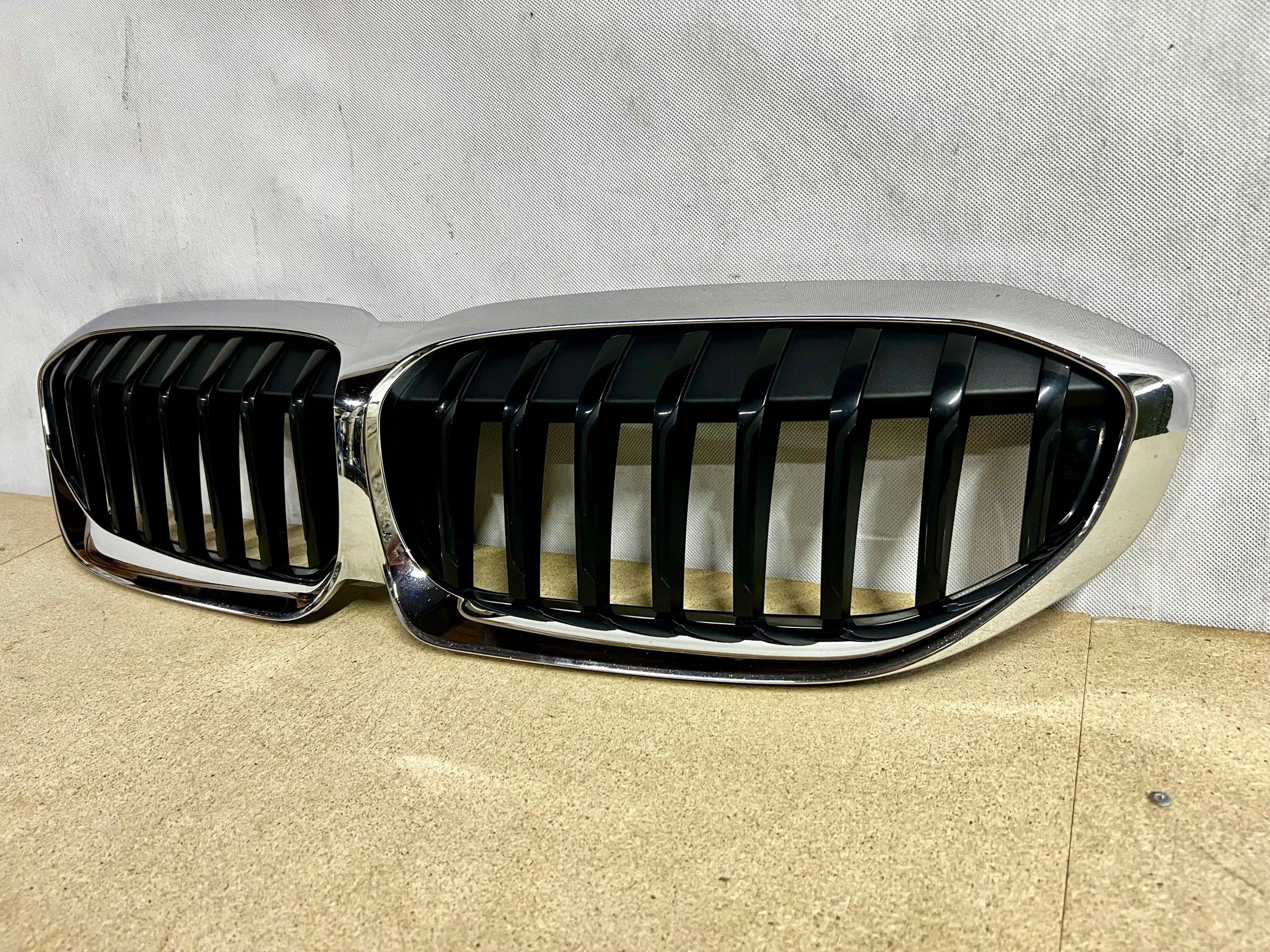 Kühlergrill BMW 3 G20 G21 FRONTGRILL 0192976 Kühlergitter