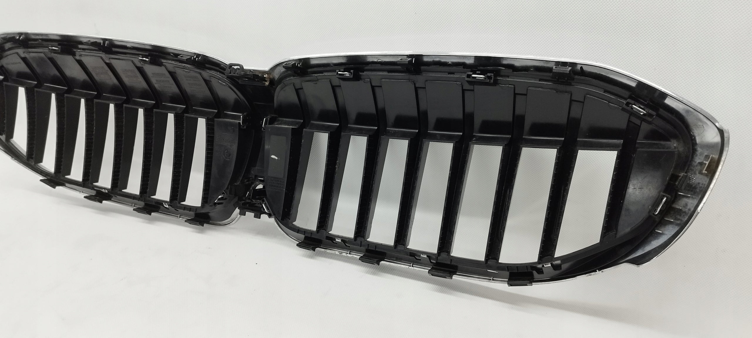 Kühlergrill BMW 3 G20 G21 FRONTGRILL 7457037 Kühlergitter