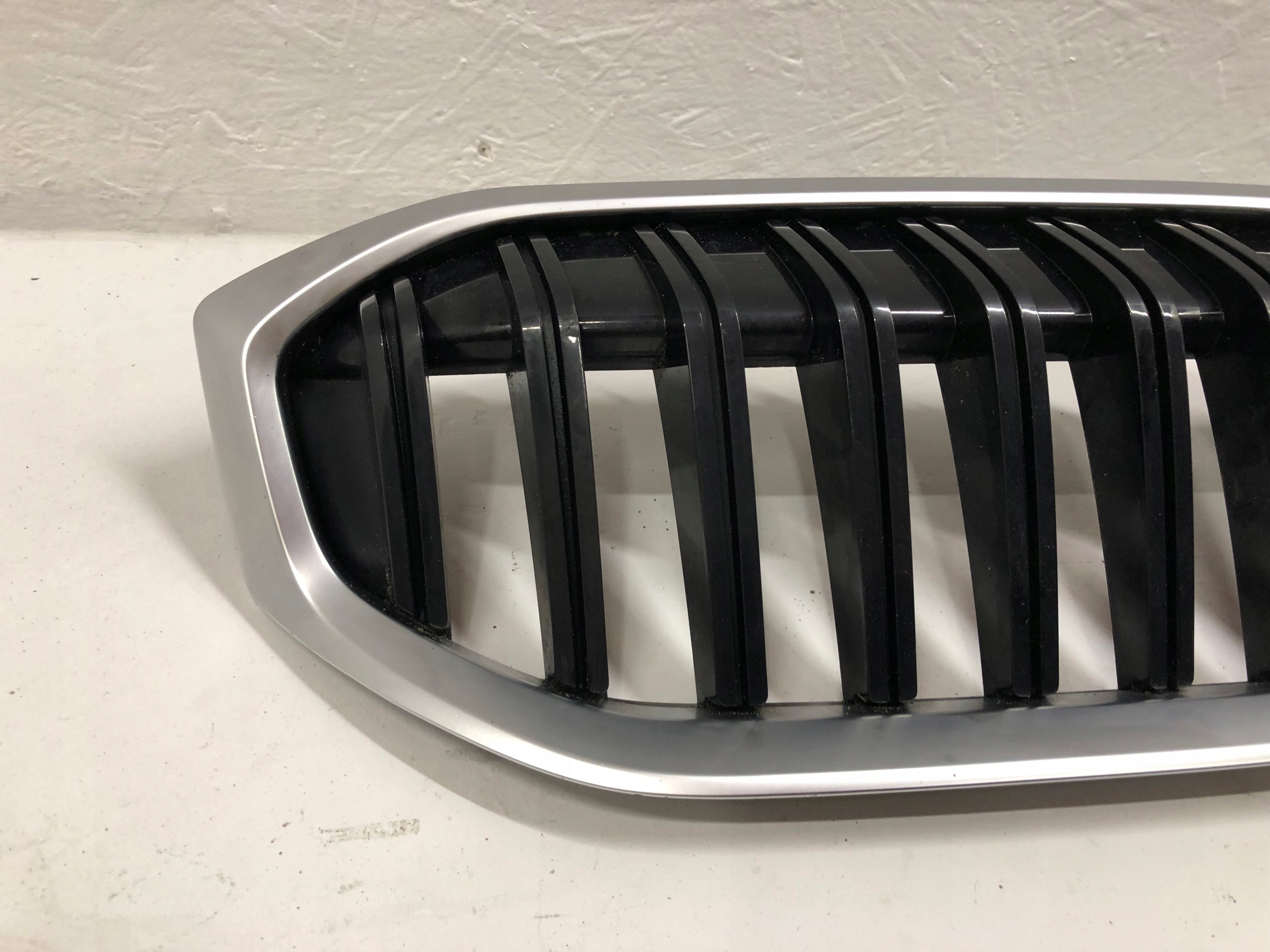 Kühlergrill BMW 3 G20 G21 FRONTGRILL 5A1BF69 Kühlergitter