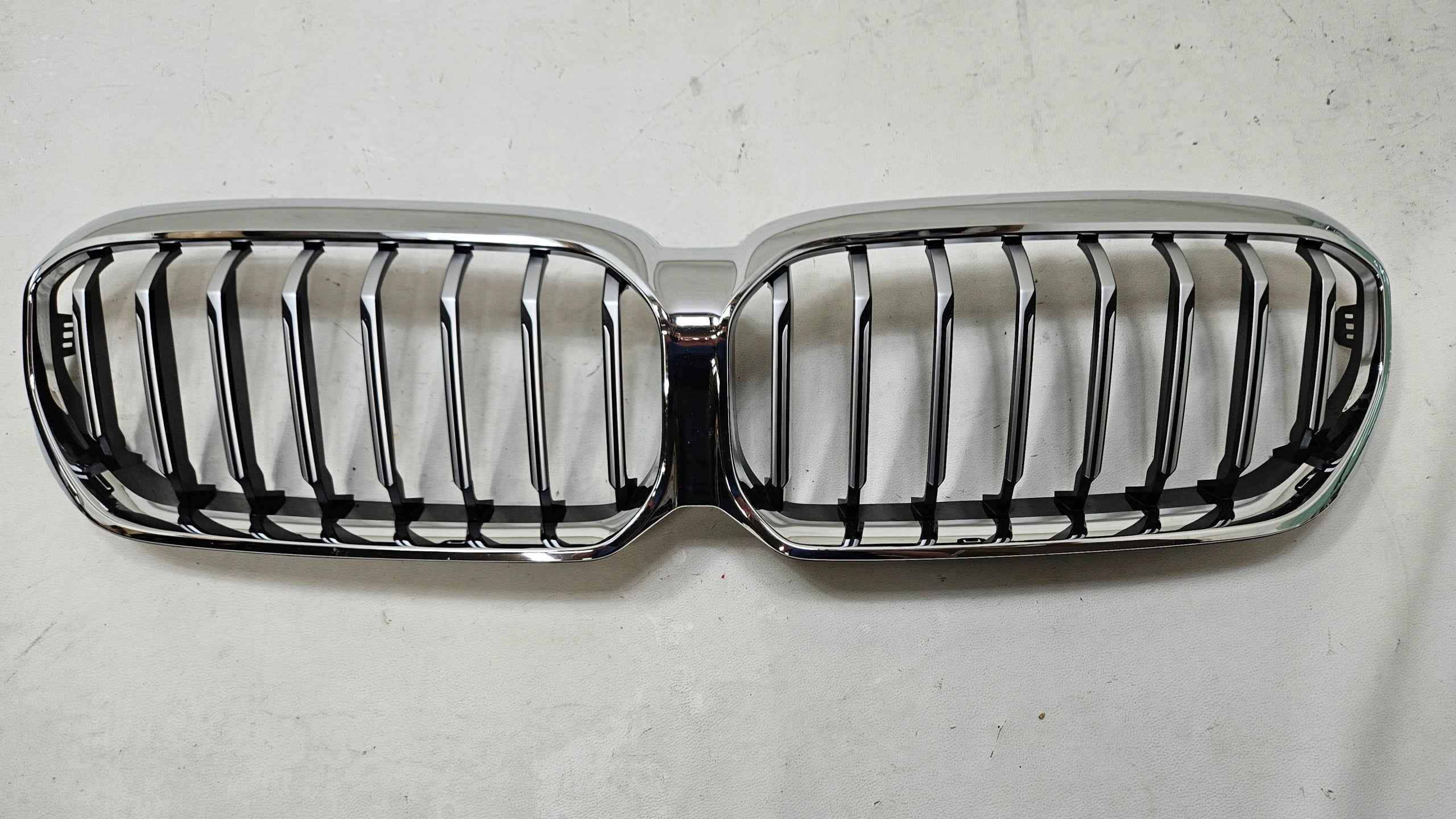  Radiator grille BMW 5 G30 FRONT GRILL Radiator grille  product image