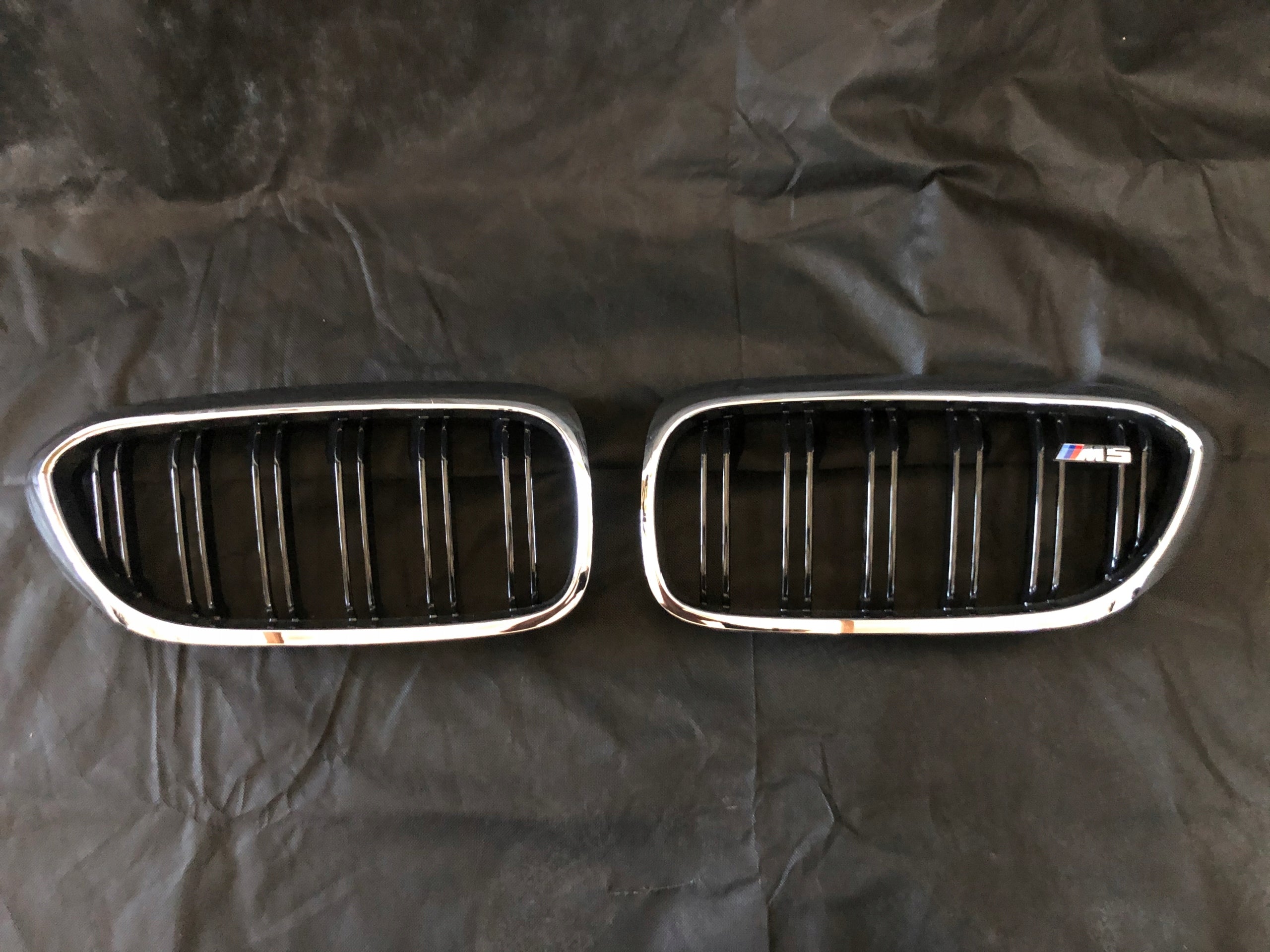  Kühlergrill BMW G30 M5 5 F90 FRONTGRILL 8063173 Kühlergitter product image