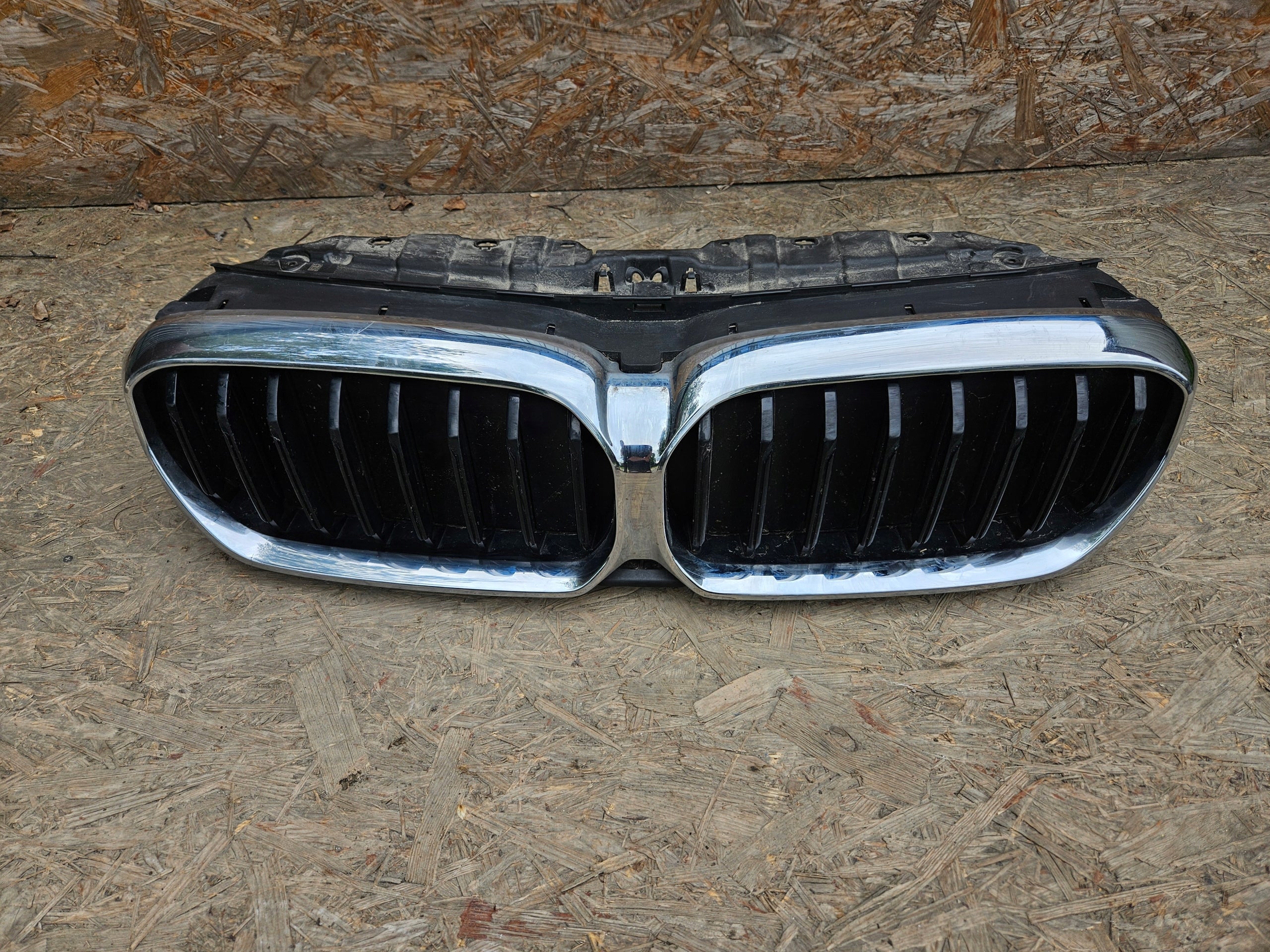  Kühlergrill BMW G30 G31 5 G30 F30 FRONTGRILL 5A218F3 Kühlergitter product image