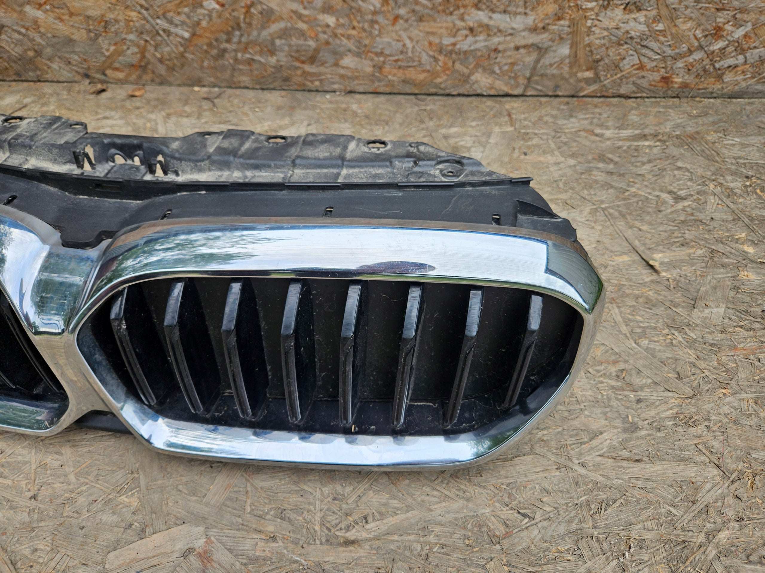 Kühlergrill BMW G30 G31 5 G30 F30 FRONTGRILL 5A218F3 Kühlergitter