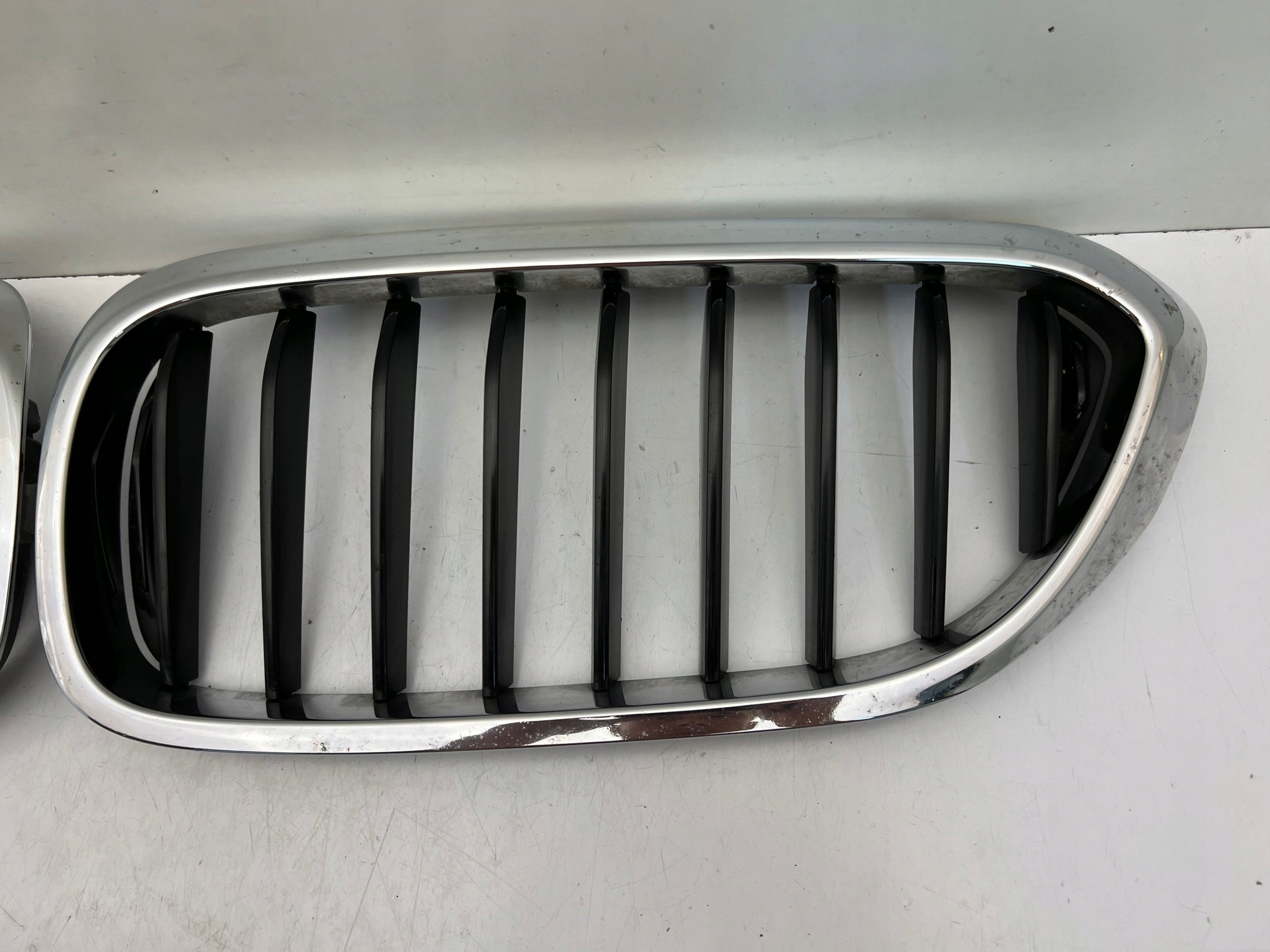 Kühlergrill BMW G30 G31 FRONTGRILL 7473699 Kühlergitter