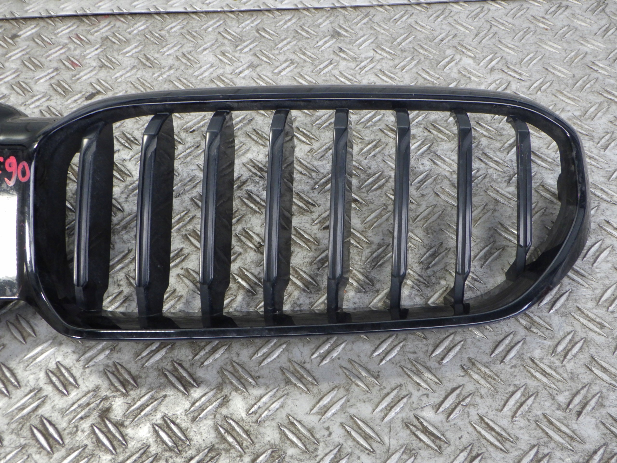 Kühlergrill BMW G30 G31 FRONTGRILL 9464210 Kühlergitter