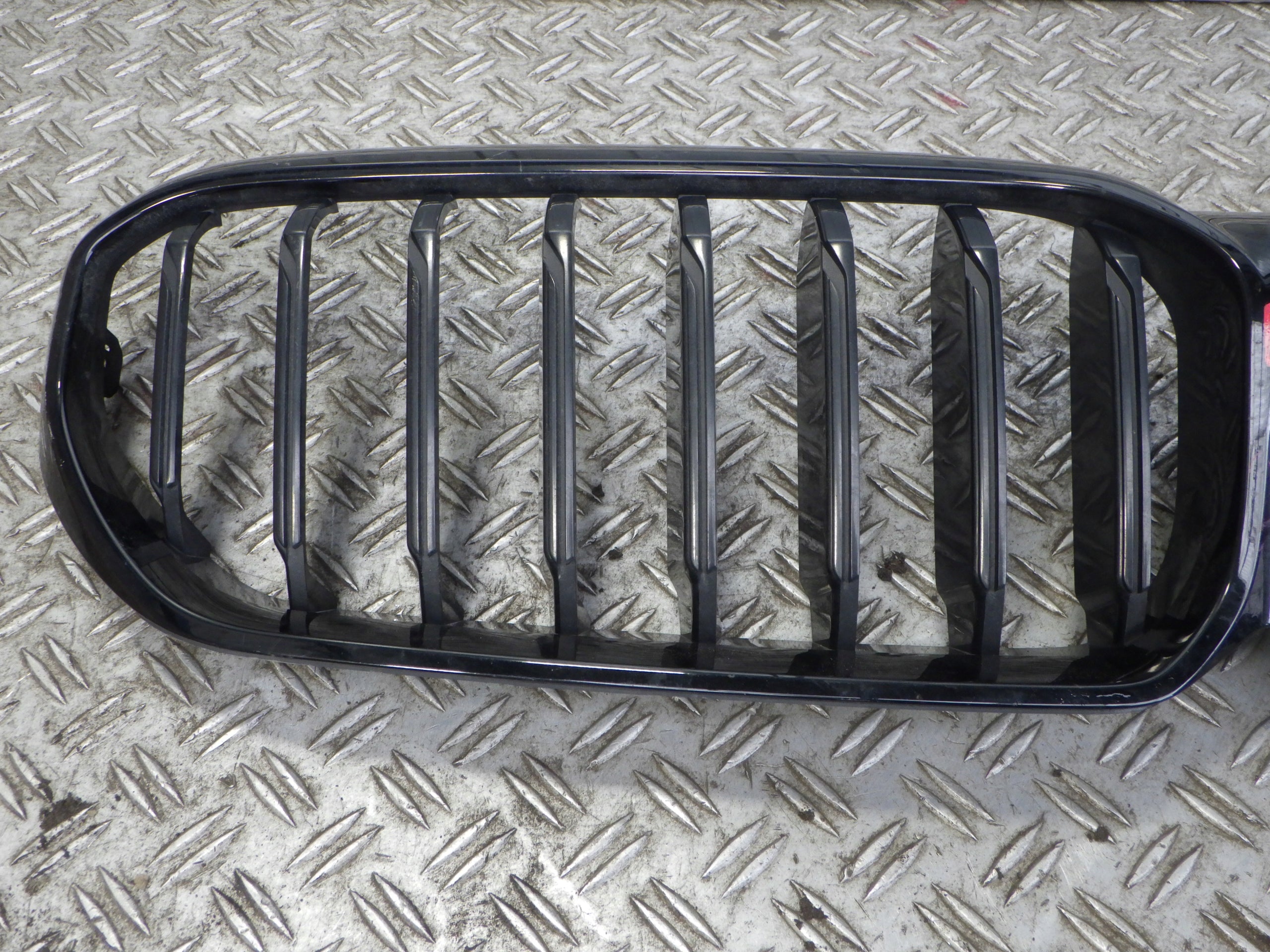 Kühlergrill BMW G30 G31 FRONTGRILL 9464210 Kühlergitter