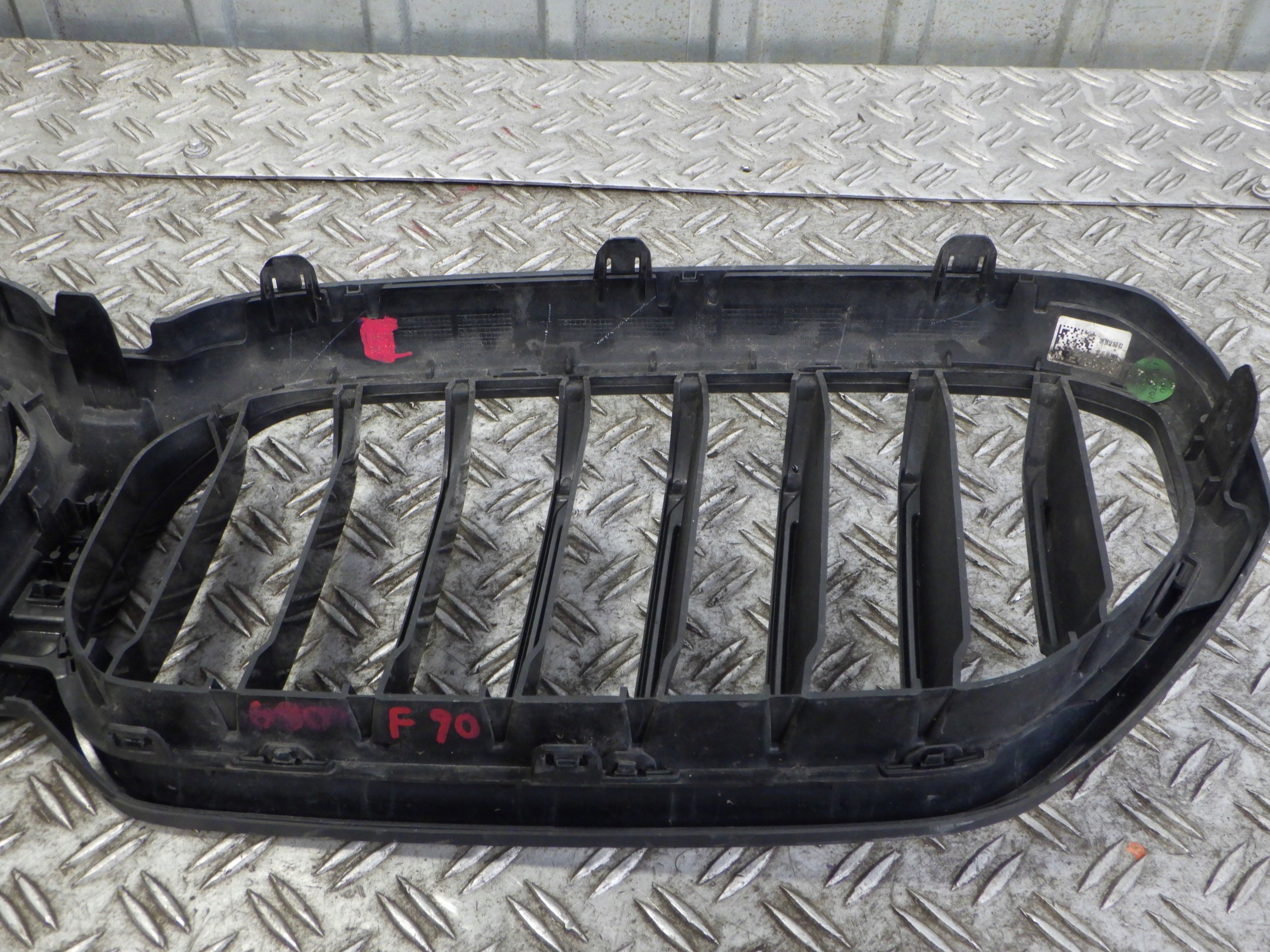 Kühlergrill BMW G30 G31 FRONTGRILL 9464210 Kühlergitter