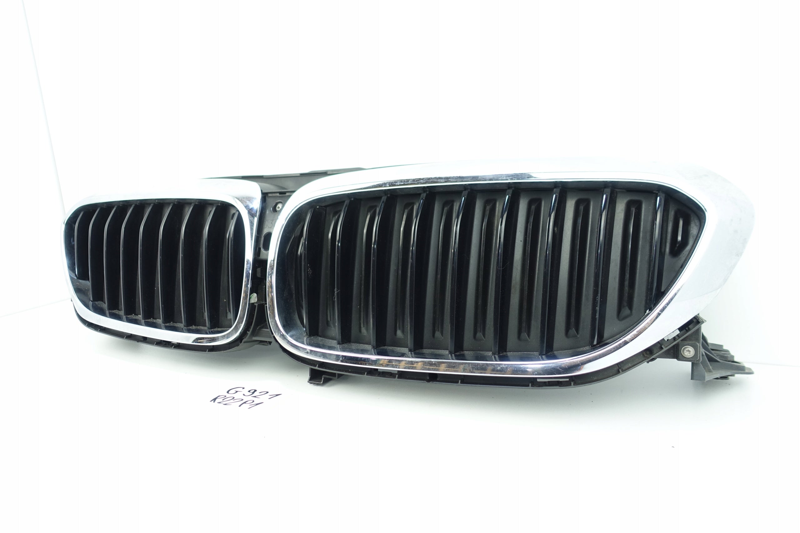 Kühlergrill BMW G30 G31 FRONTGRILL 1871561 Kühlergitter