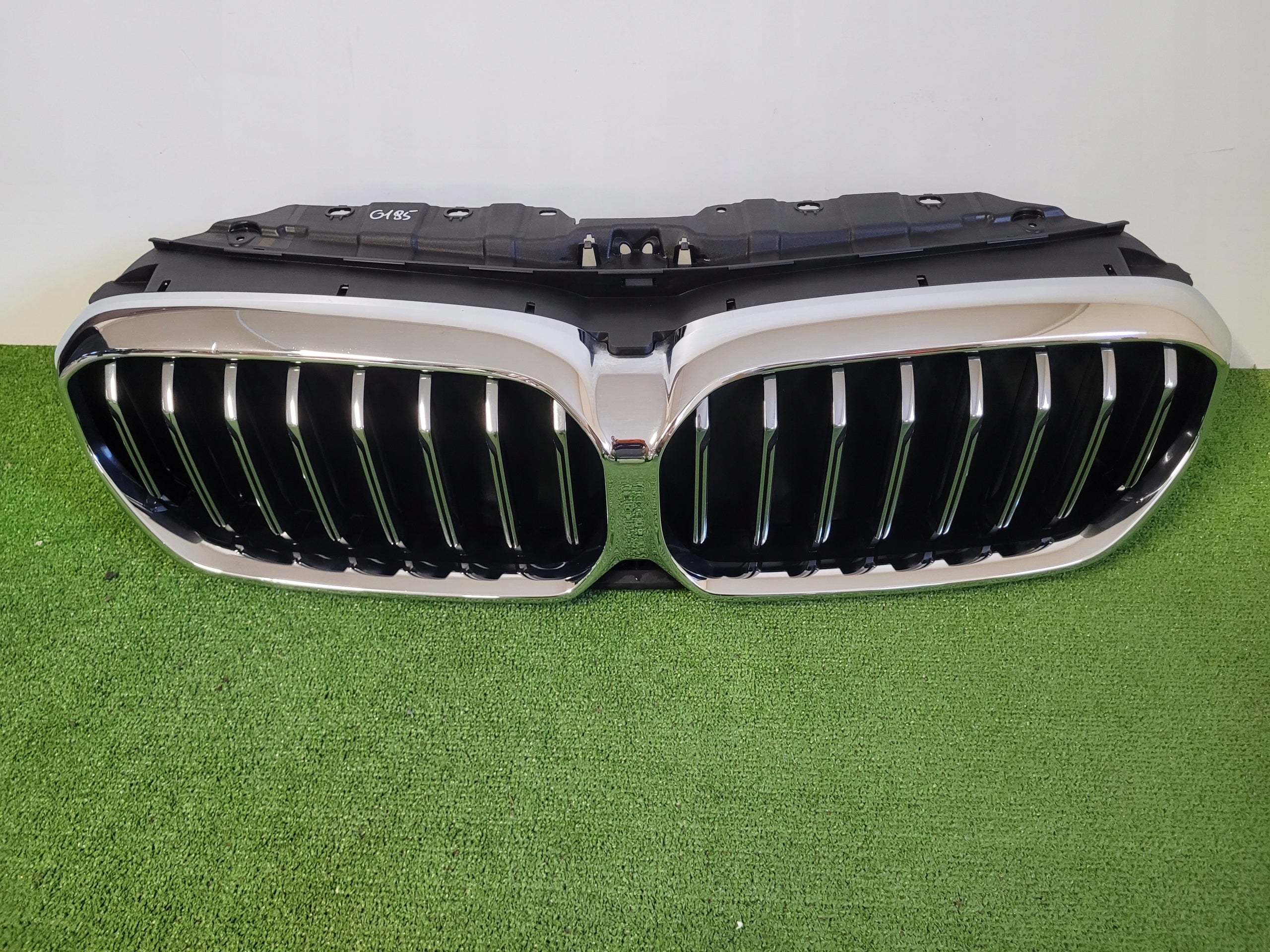 Kühlergrill BMW G30 G31 FRONTGRILL 5A218F3 Kühlergitter