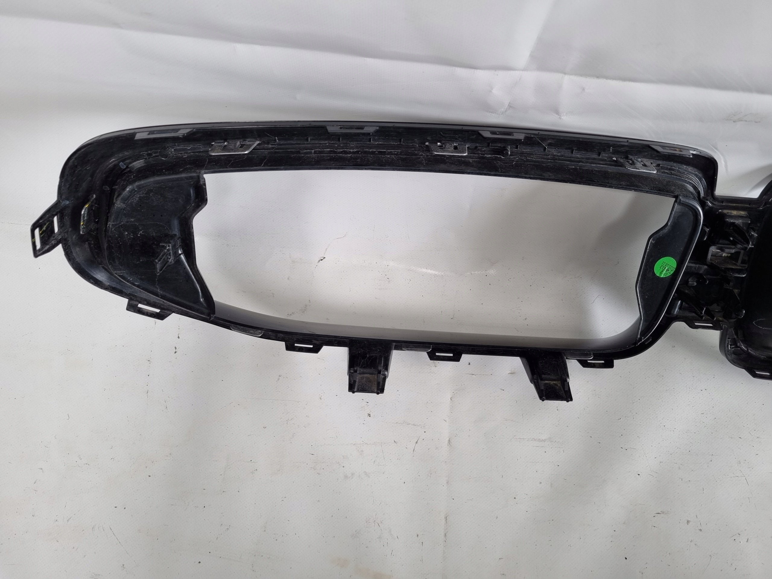 Kühlergrill BMW G42 FRONTGRILL 9465118 Kühlergitter