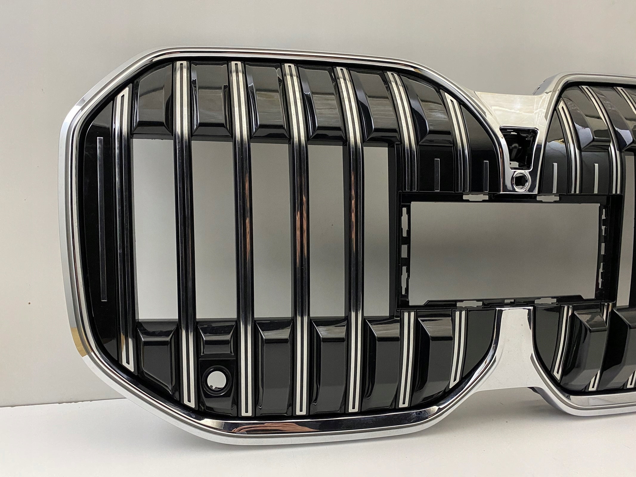 Kühlergrill BMW I7 G70 FRONTGRILL 8925200 Kühlergitter