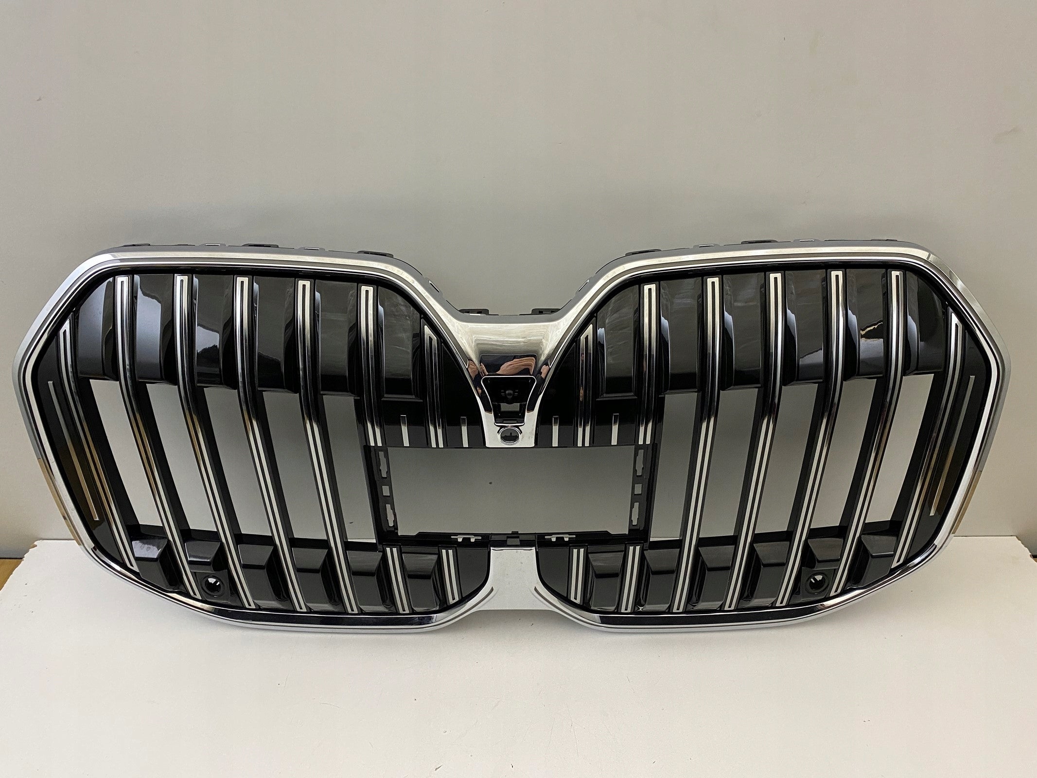 Kühlergrill BMW I7 G70 FRONTGRILL 8925200 Kühlergitter