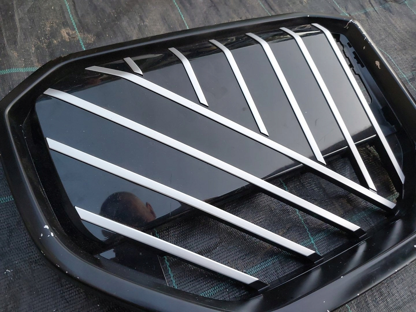 Kühlergrill BMW IX I20 FRONTGRILL 5A0E040 Kühlergitter