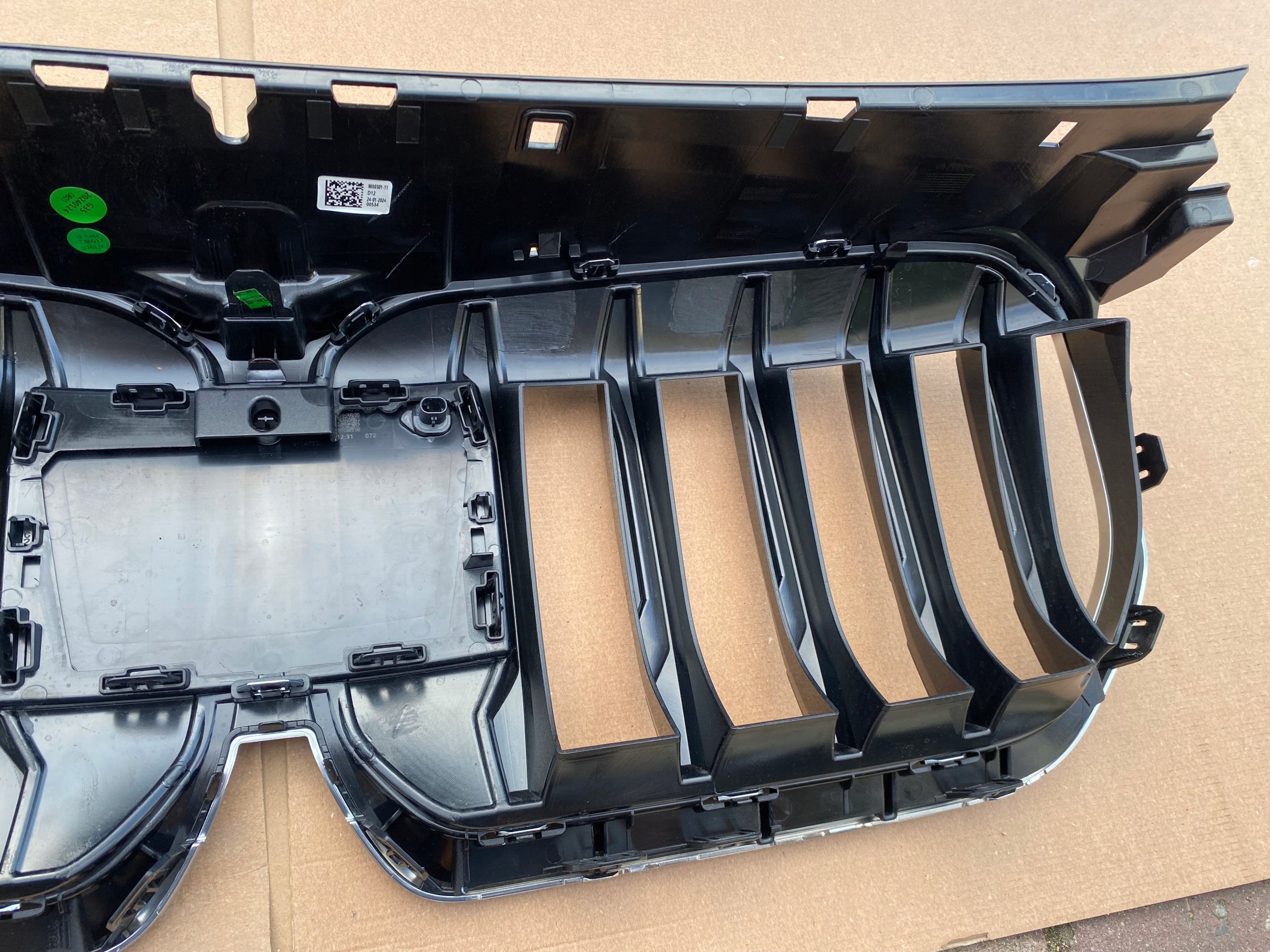 Kühlergrill BMW X1 U11 IX3 FRONTGRILL 9880301 Kühlergitter