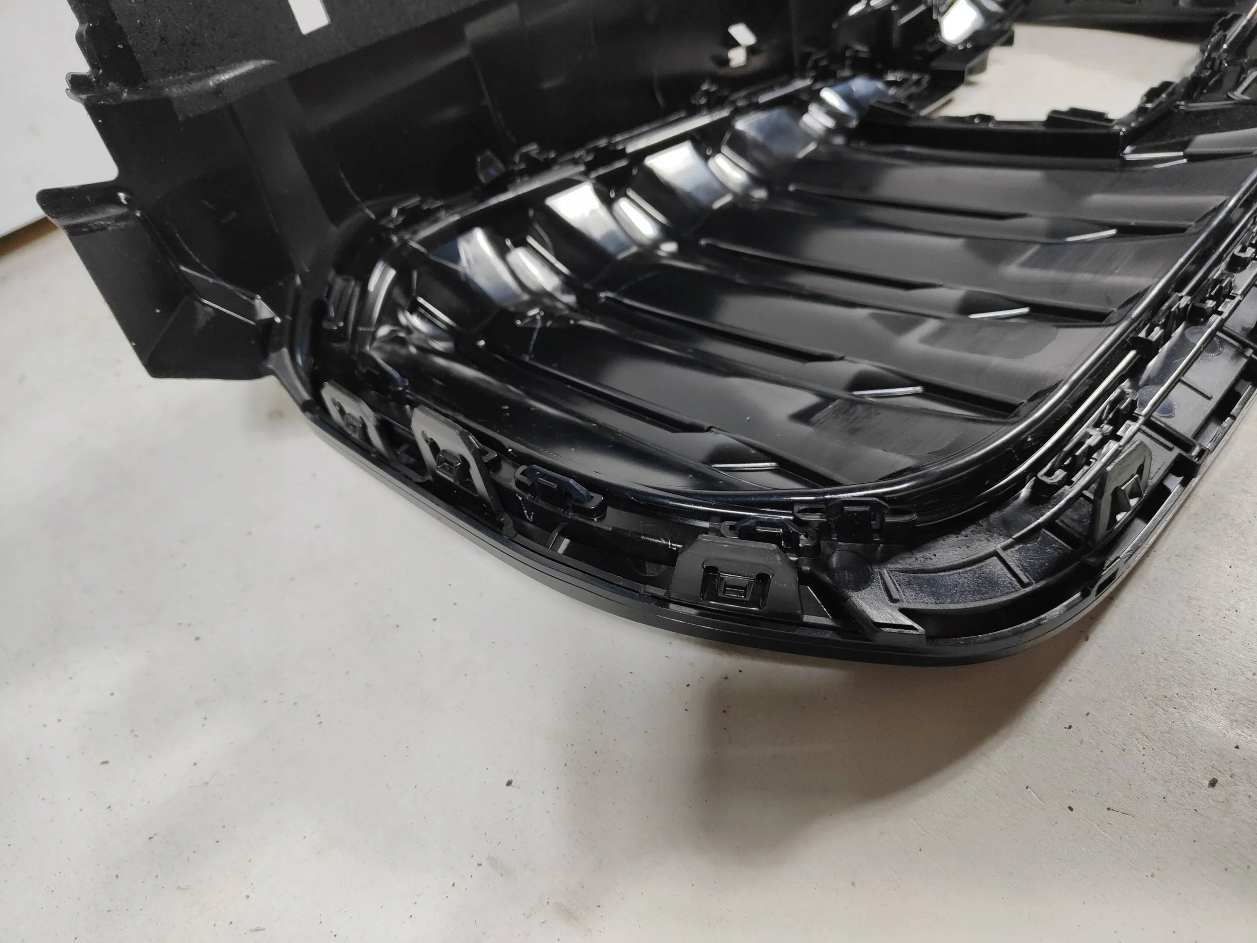 Kühlergrill BMW IX1 U11 FRONTGRILL 5A0BB86 Kühlergitter