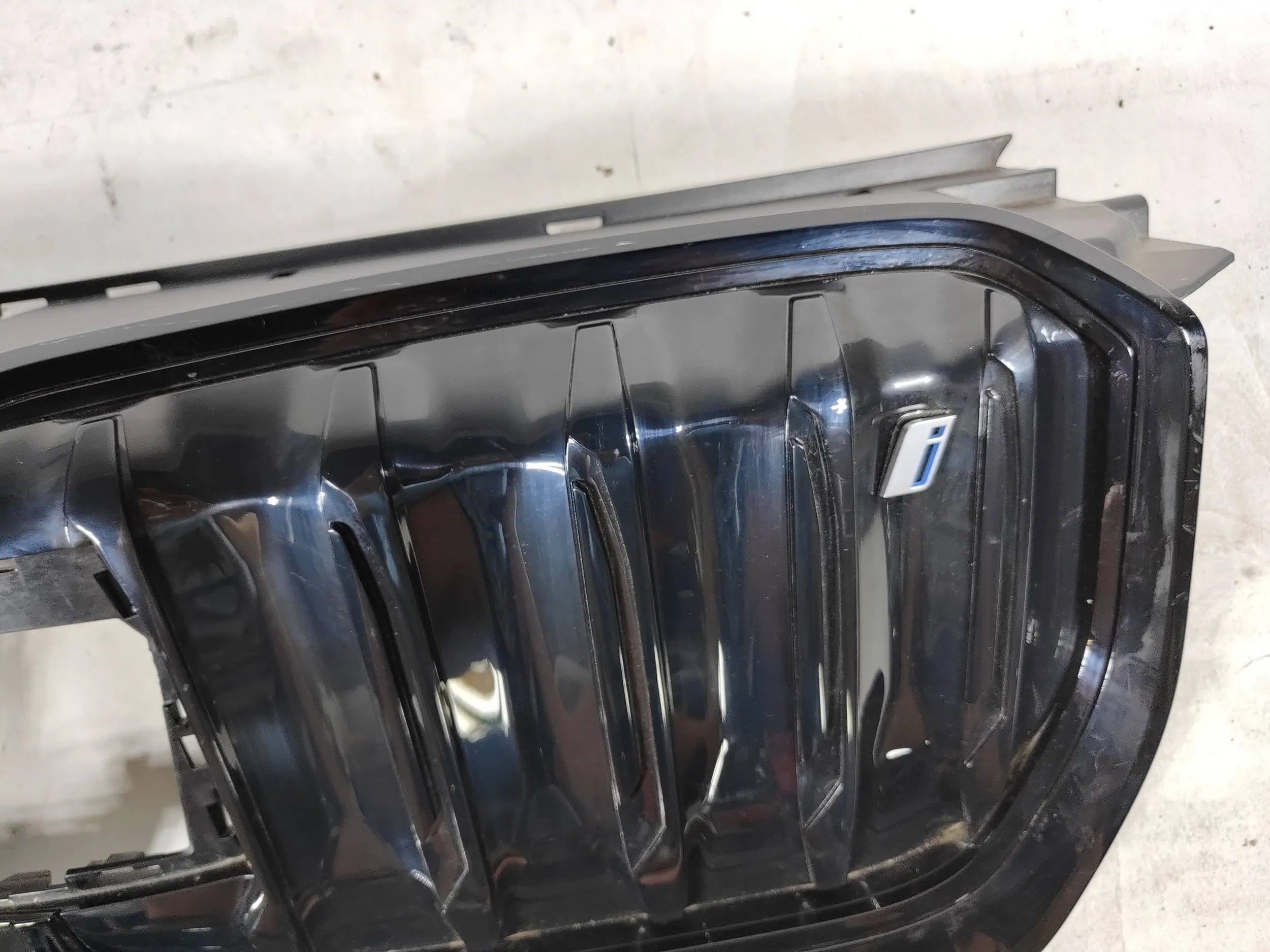 Kühlergrill BMW IX1 U11 FRONTGRILL 5A0BB86 Kühlergitter