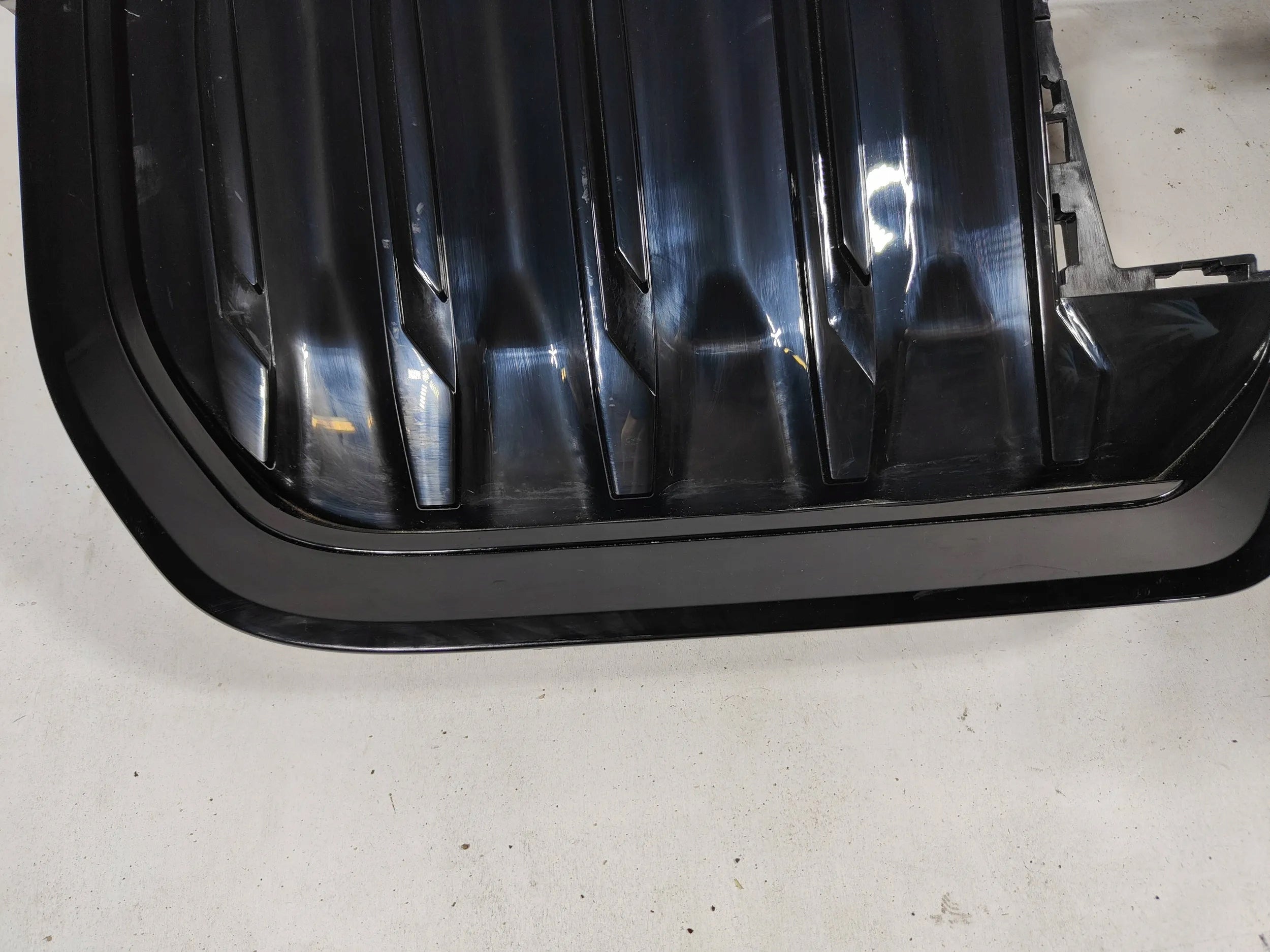 Kühlergrill BMW IX1 U11 FRONTGRILL 5A0BB86 Kühlergitter