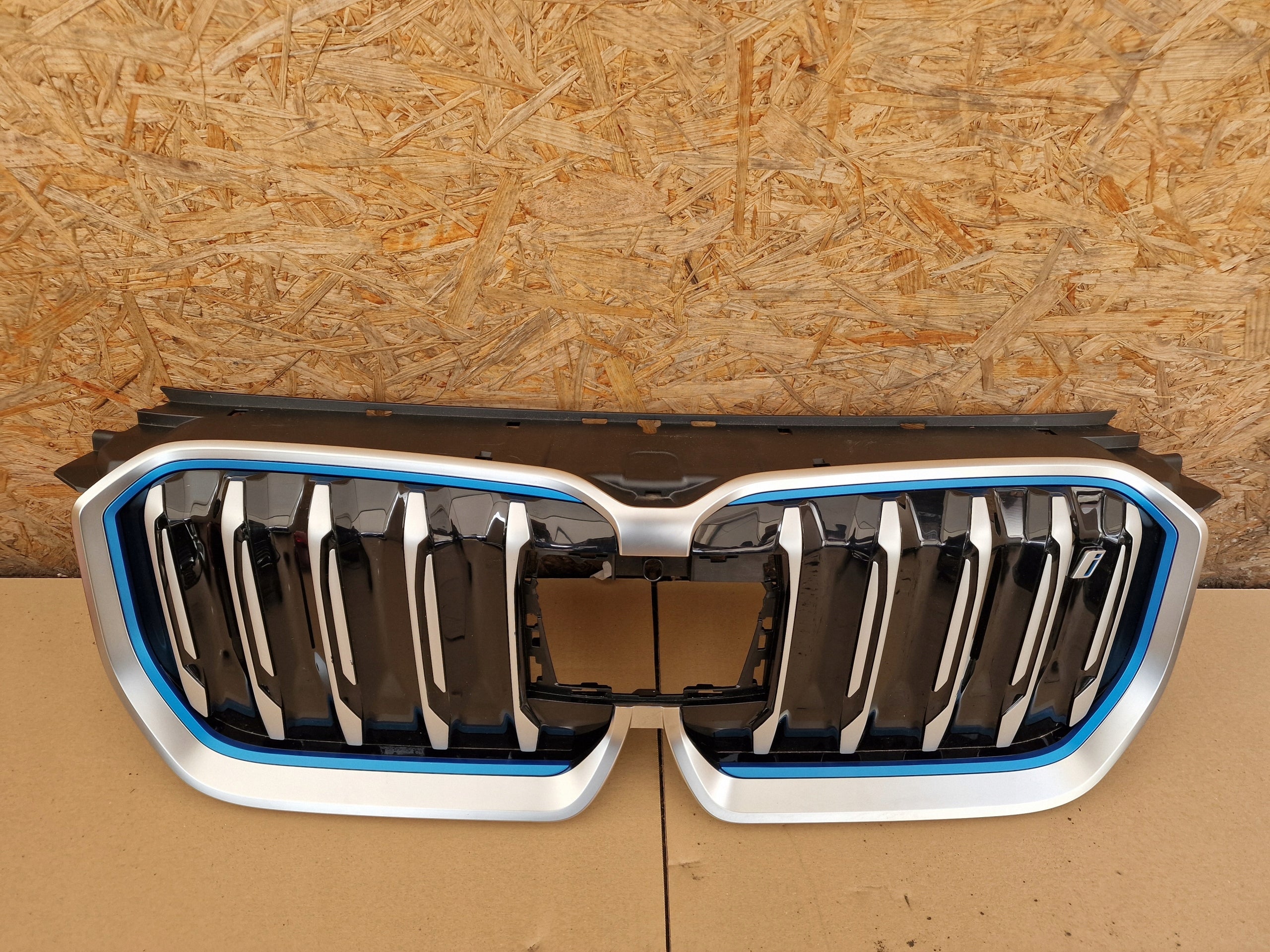  Kühlergrill BMW X1 U11 IX1 FRONTGRILL 1851781 Kühlergitter product image