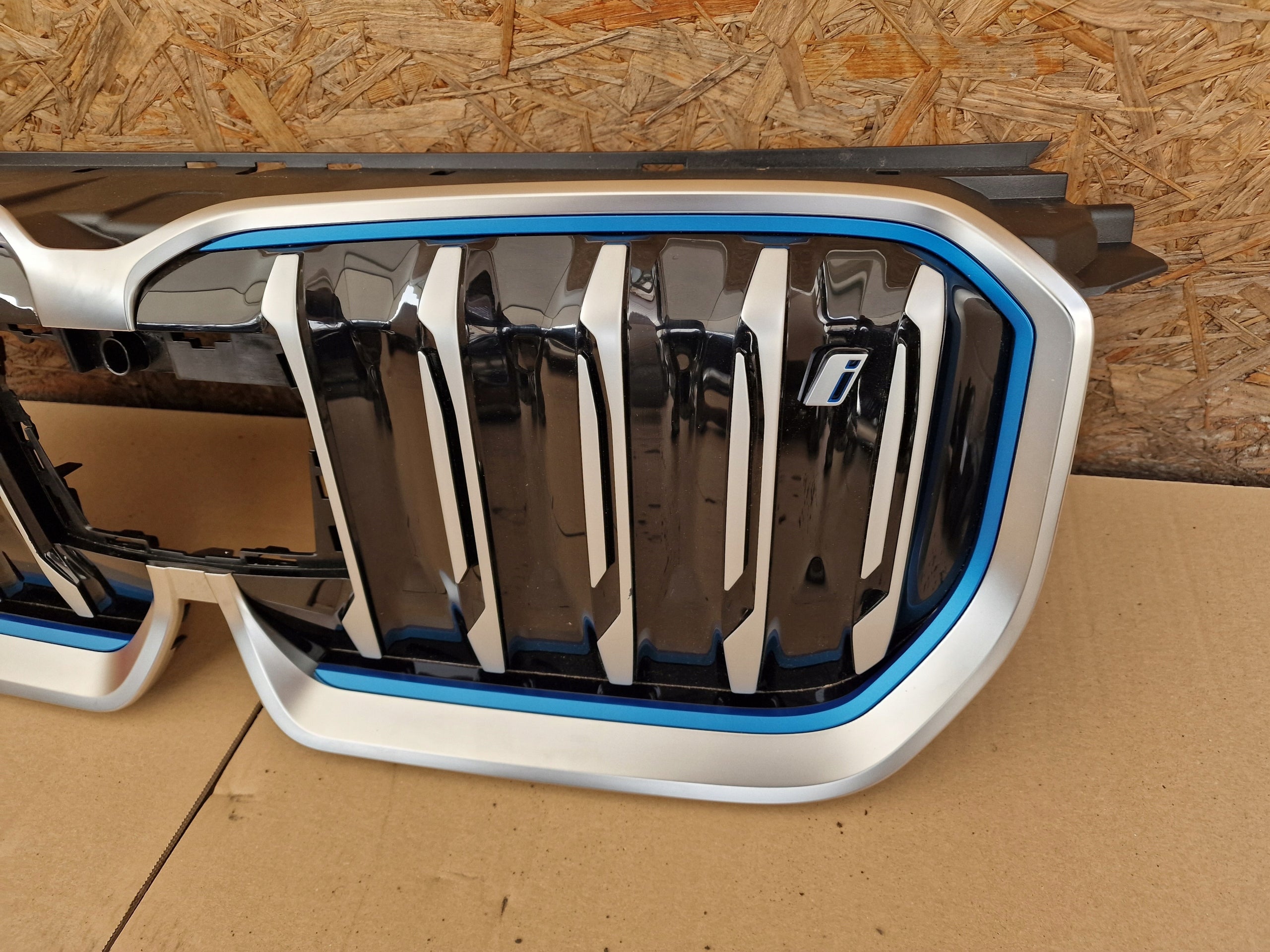 Kühlergrill BMW X1 U11 IX1 FRONTGRILL 1851781 Kühlergitter