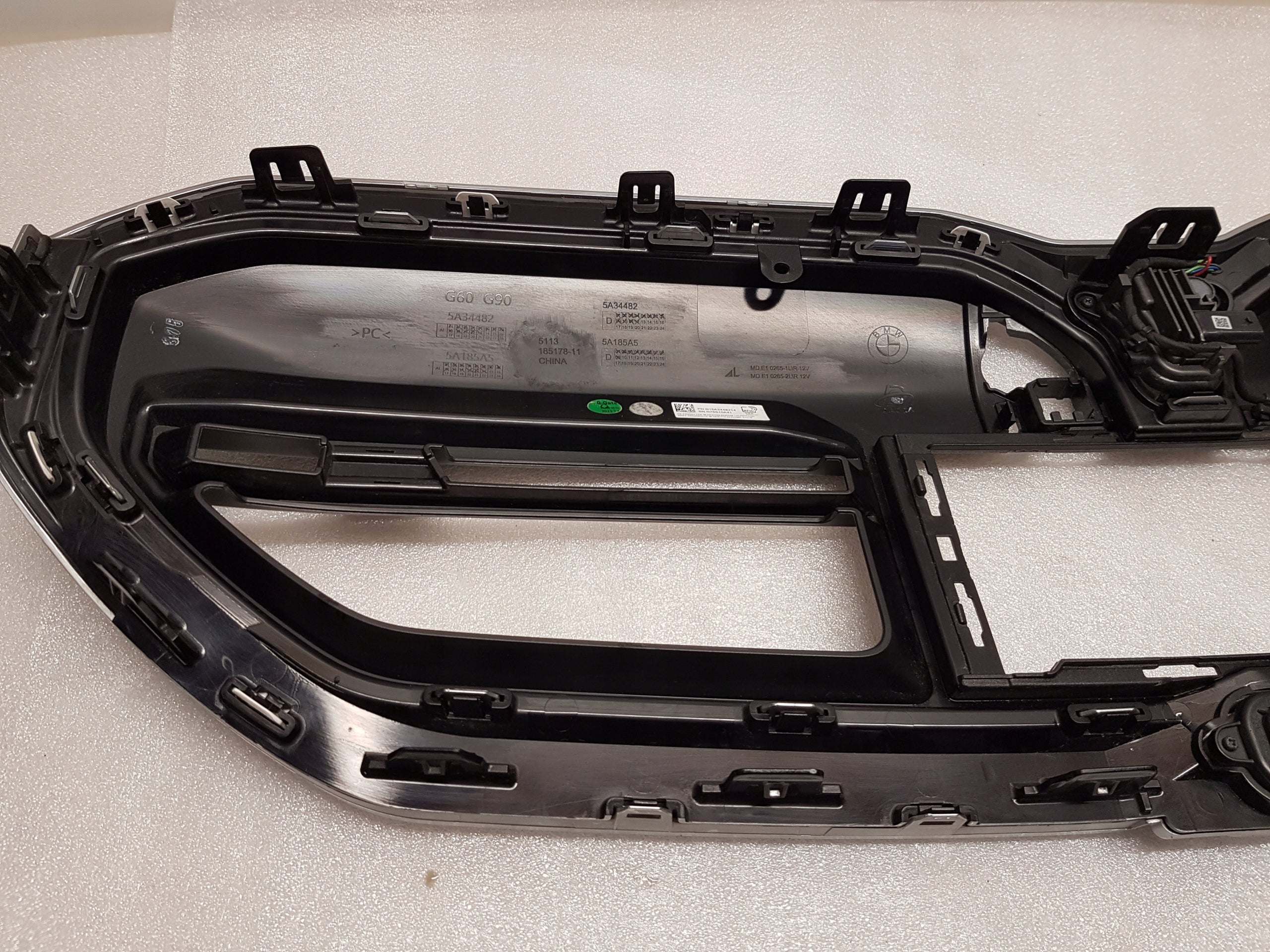 Kühlergrill BMW M5 5 G60 G61 M6 FRONTGRILL 5A34482 Kühlergitter