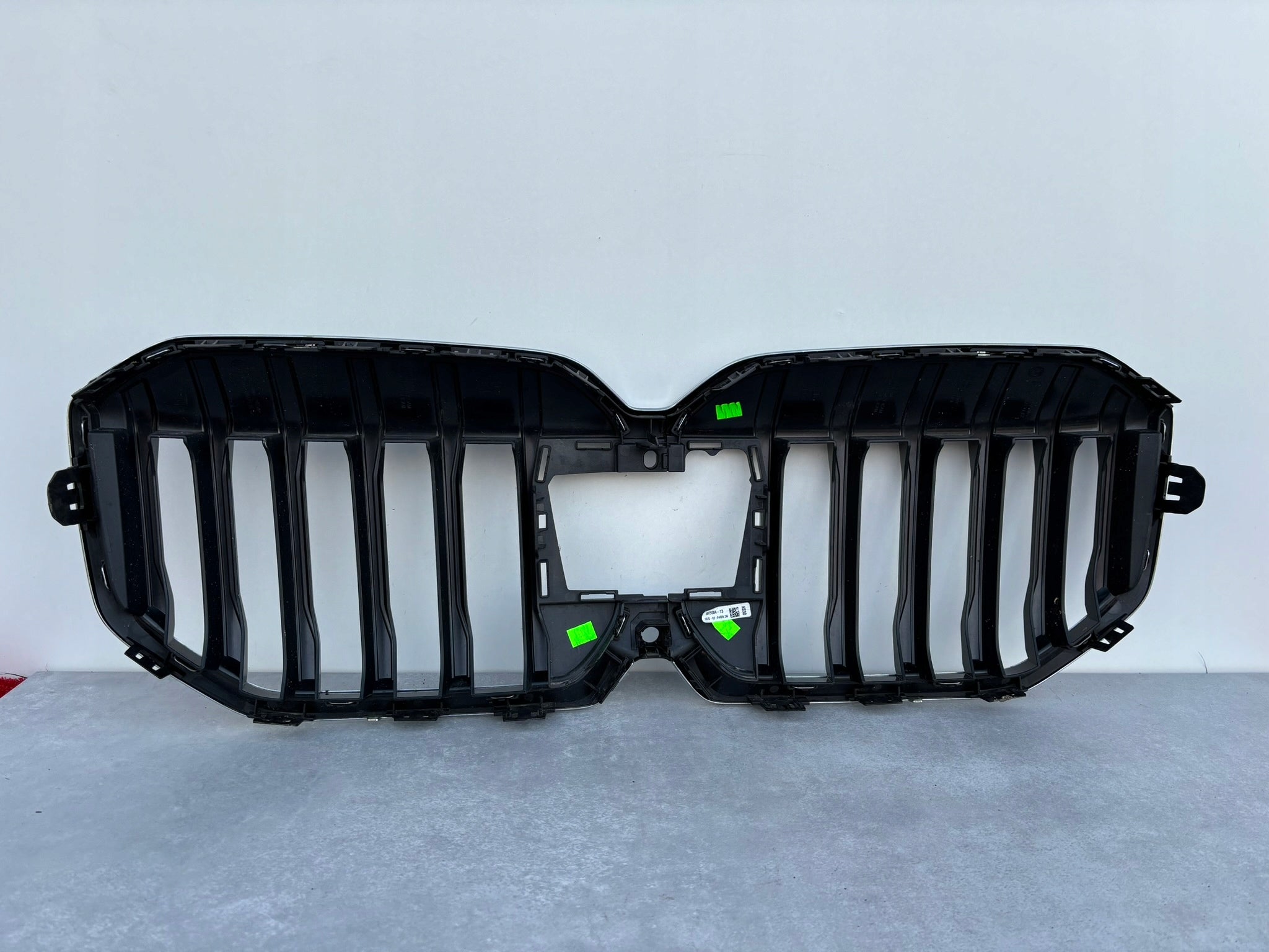 Kühlergrill BMW U06 FRONTGRILL 8737189 Kühlergitter