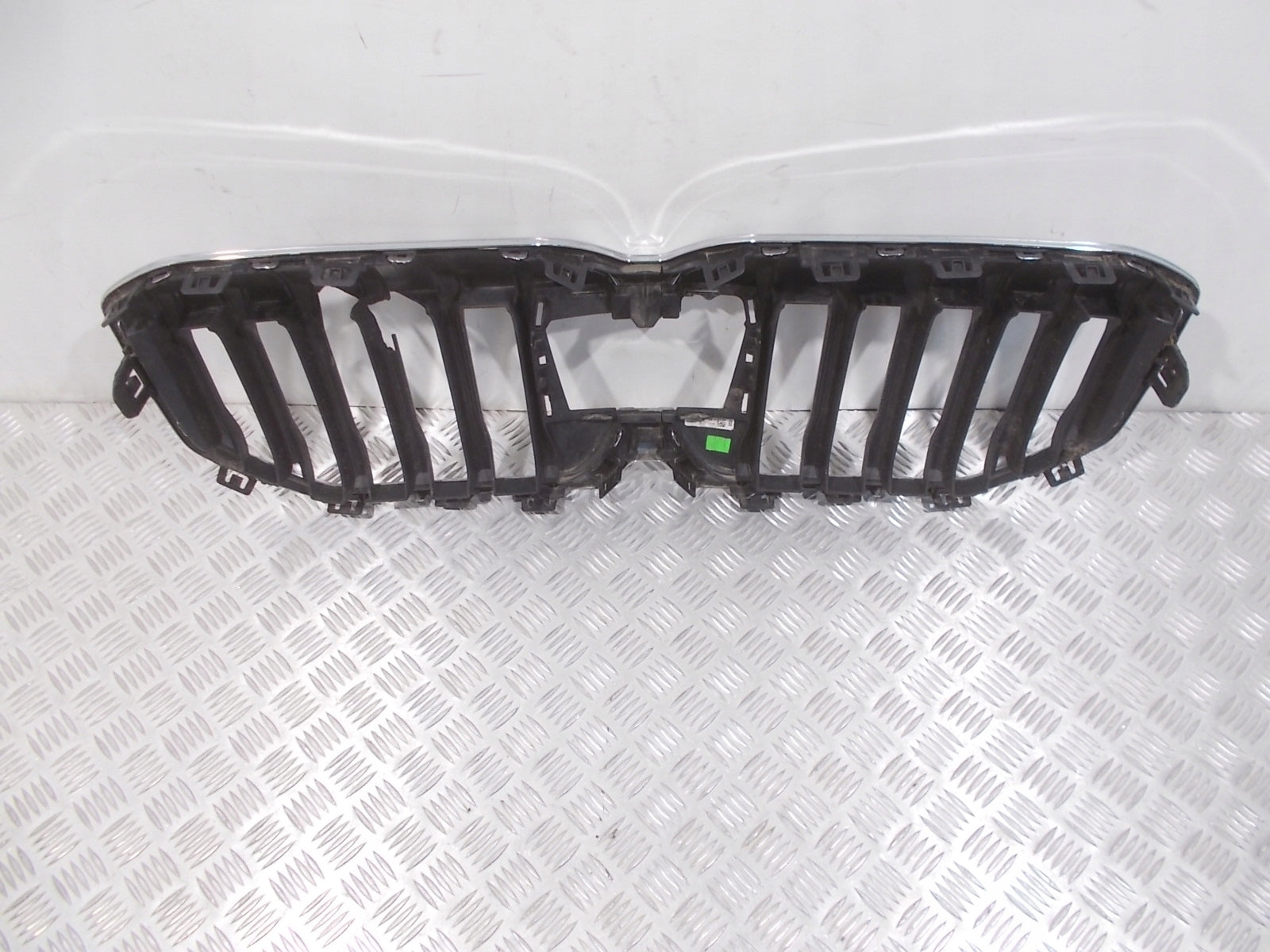 Kühlergrill BMW U06 FRONTGRILL 8737180 Kühlergitter