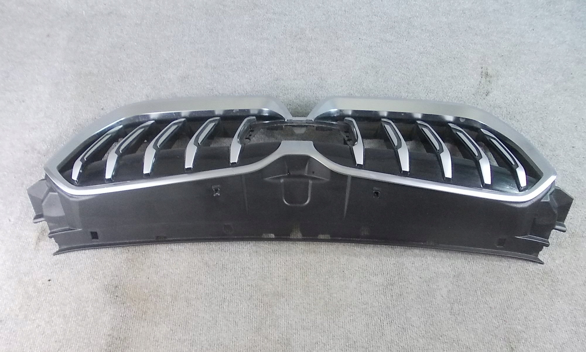 Kühlergrill BMW X1 U11 FRONTGRILL 1851781 Kühlergitter