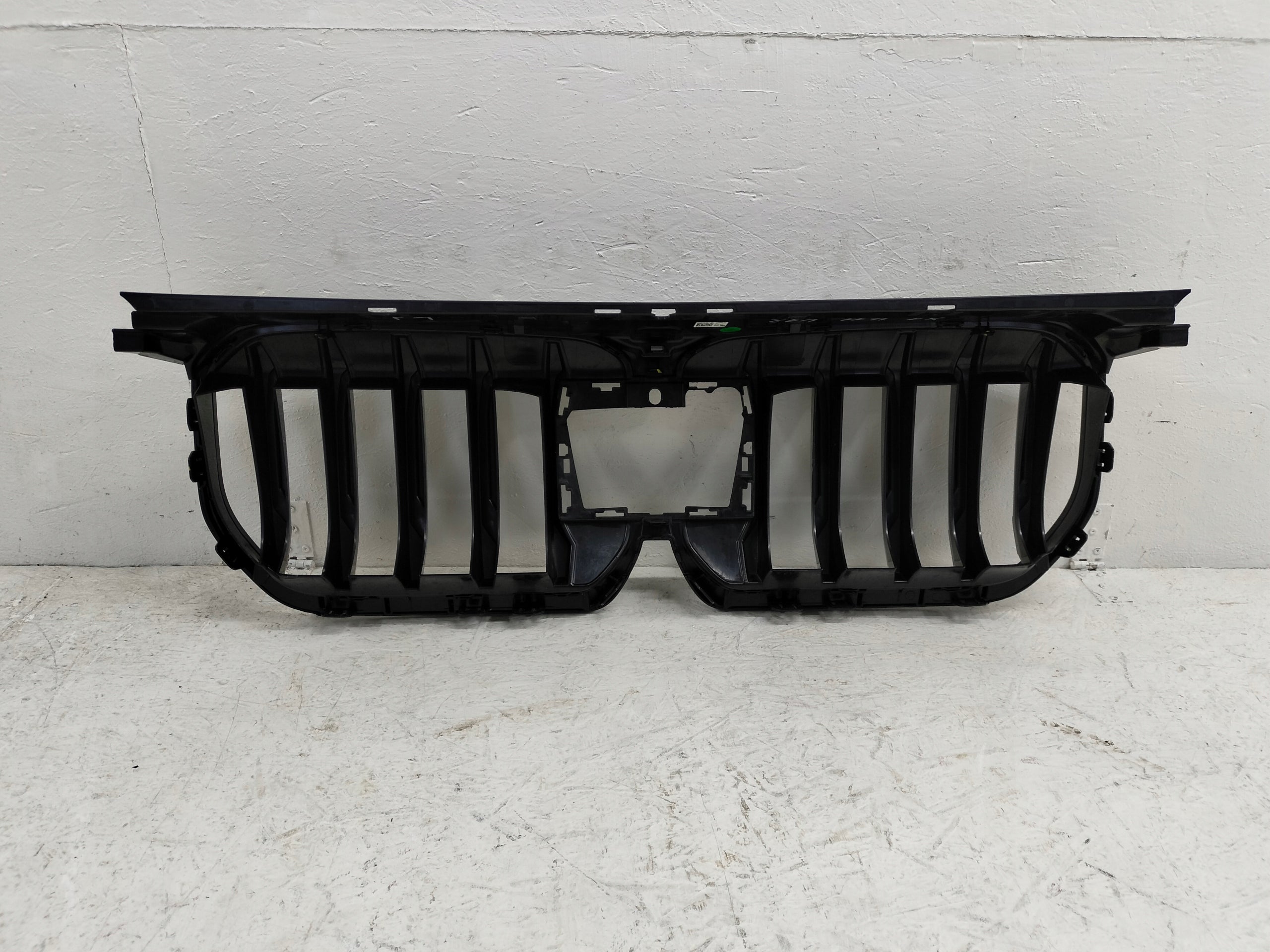 Kühlergrill BMW X1 U11 FRONTGRILL 5A0BB85 Kühlergitter