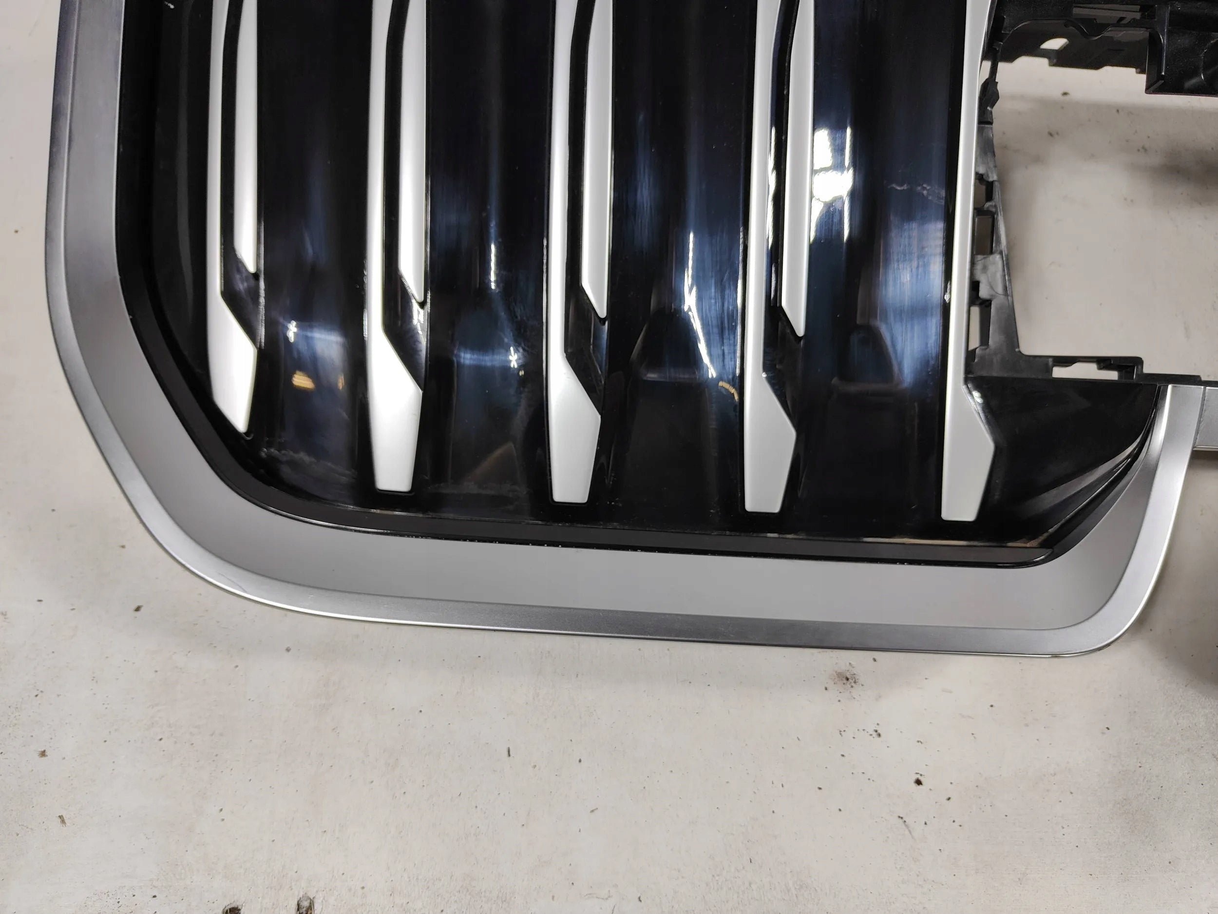 Kühlergrill BMW X1 U11 FRONTGRILL 5A0BB87 Kühlergitter