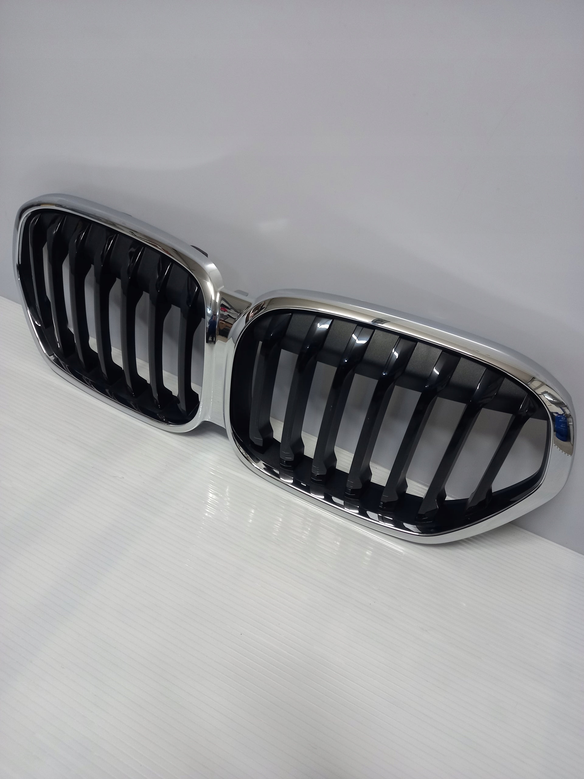 Kühlergrill BMW X1 F48 FRONTGRILL 5113849 Kühlergitter