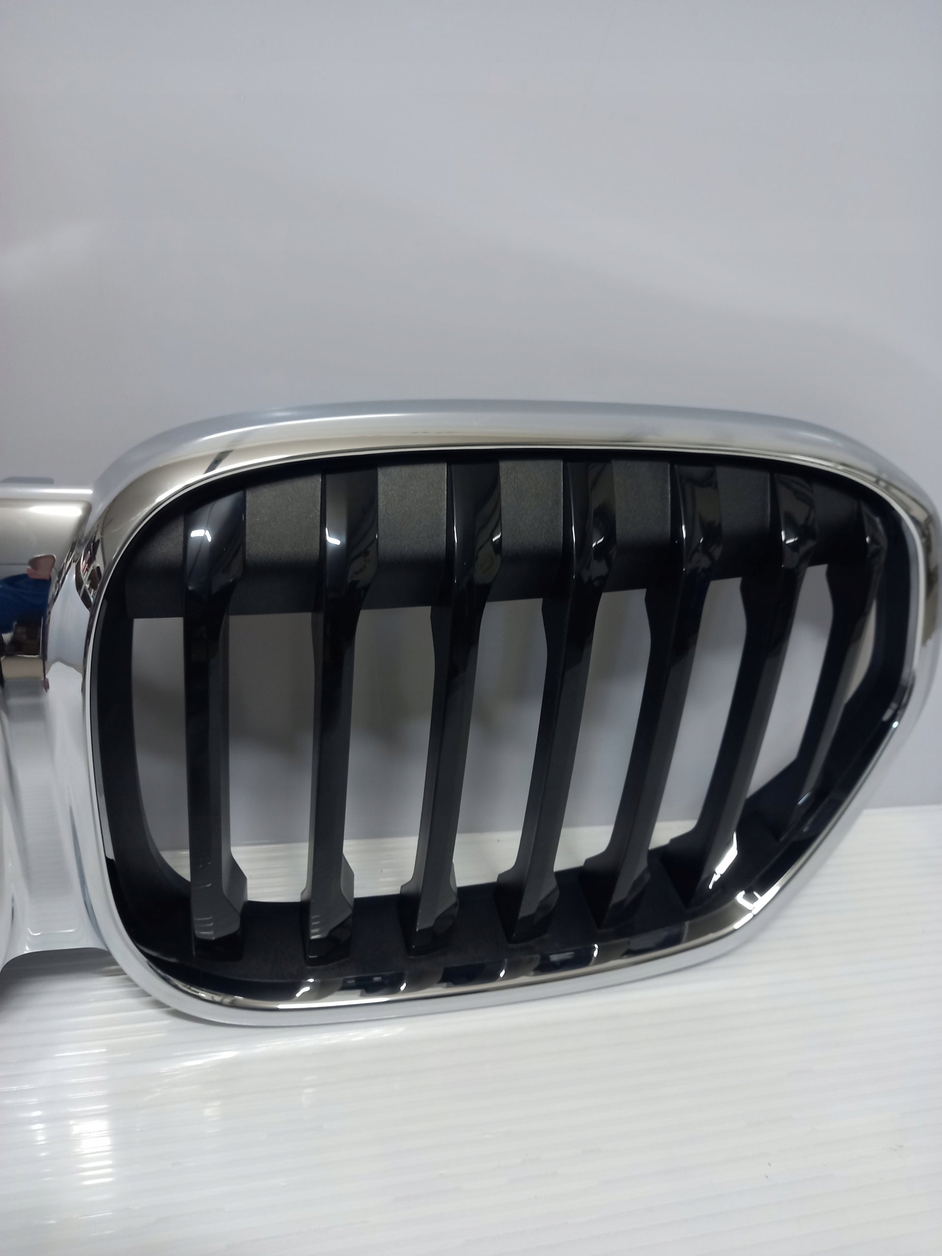 Kühlergrill BMW X1 F48 FRONTGRILL 5113849 Kühlergitter