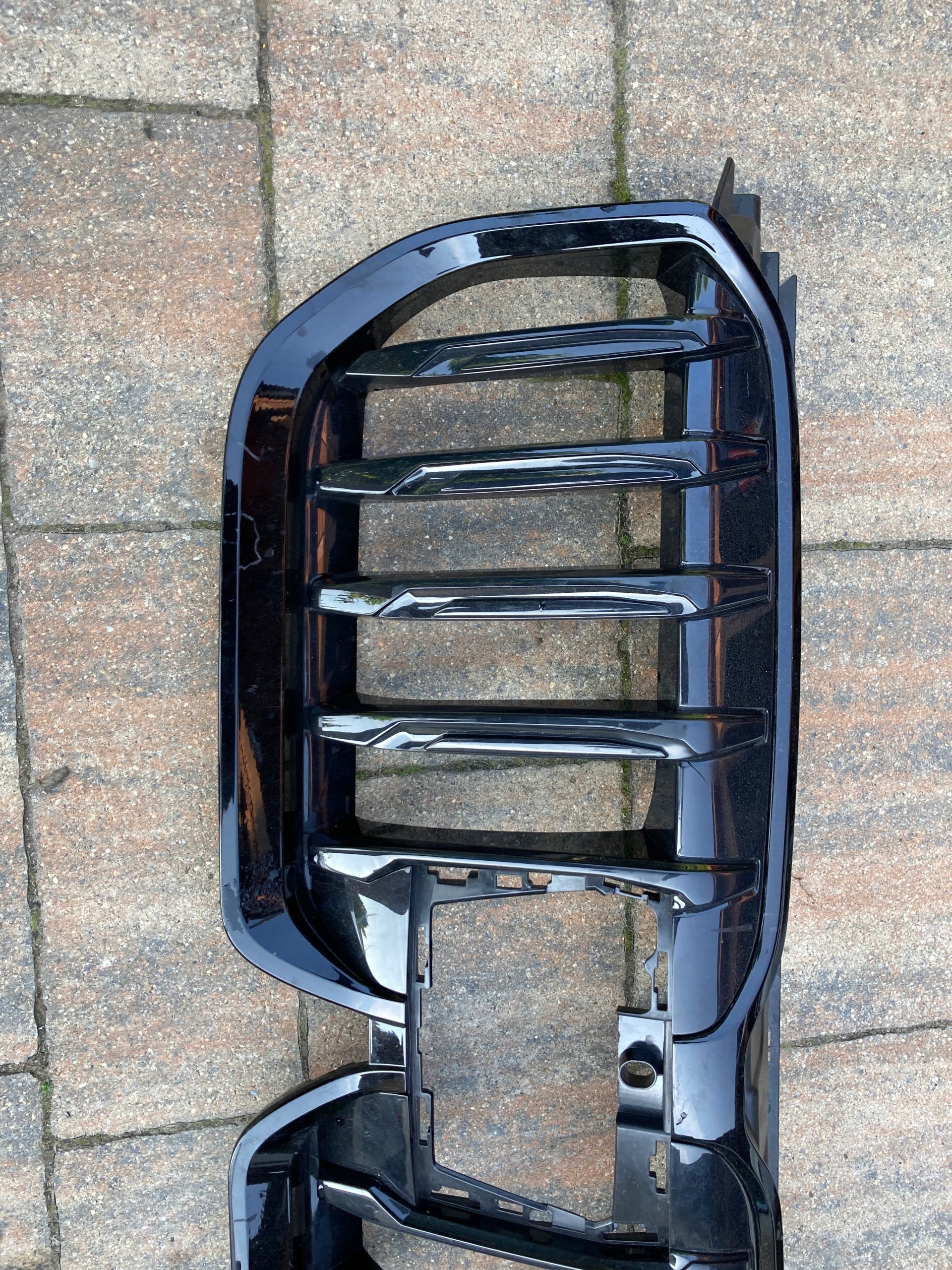 Kühlergrill BMW X1 U11 FRONTGRILL 8803015 Kühlergitter