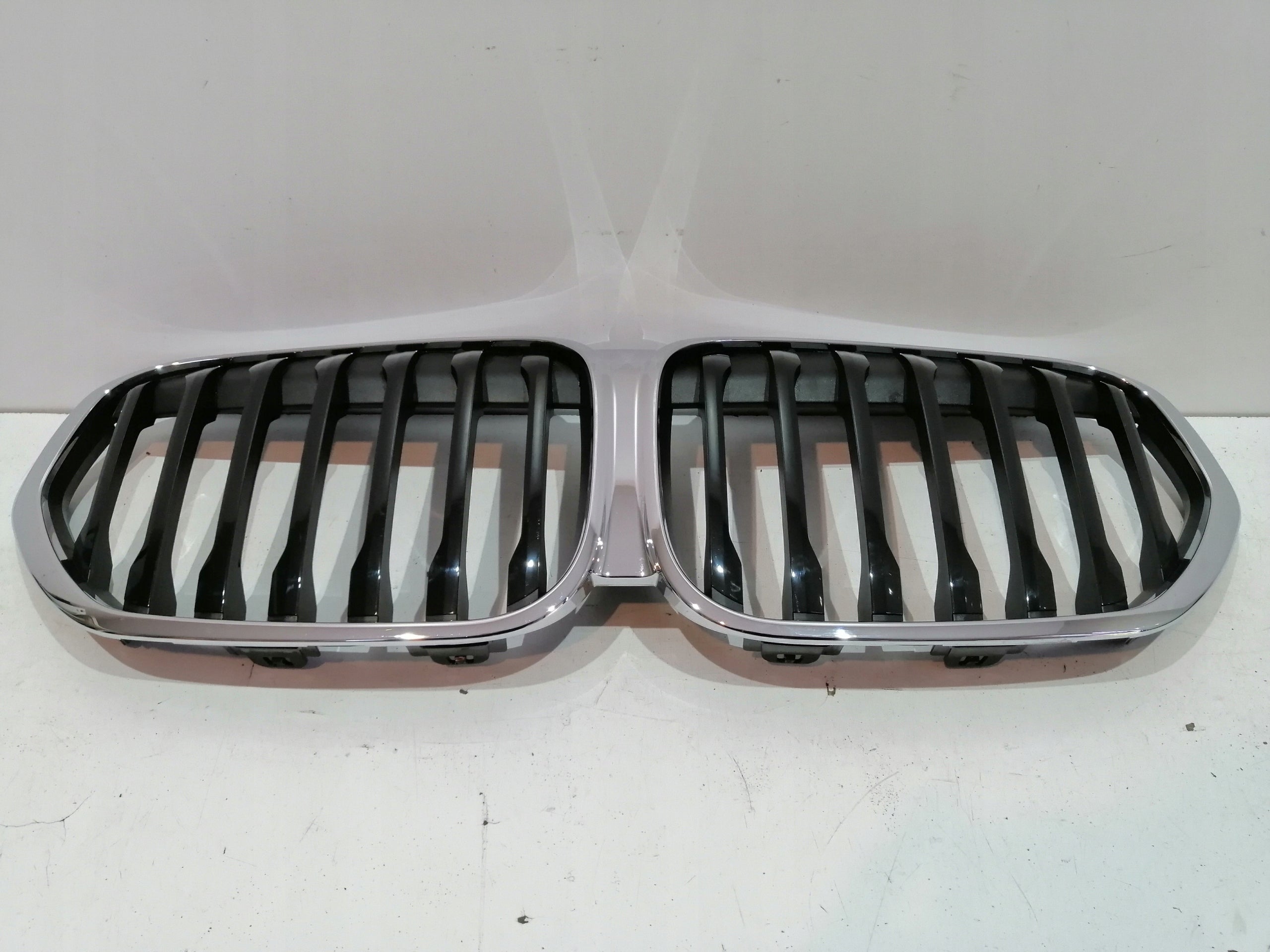 Kühlergrill BMW F48 F49 X1 F48 FRONTGRILL 8493451 Kühlergitter