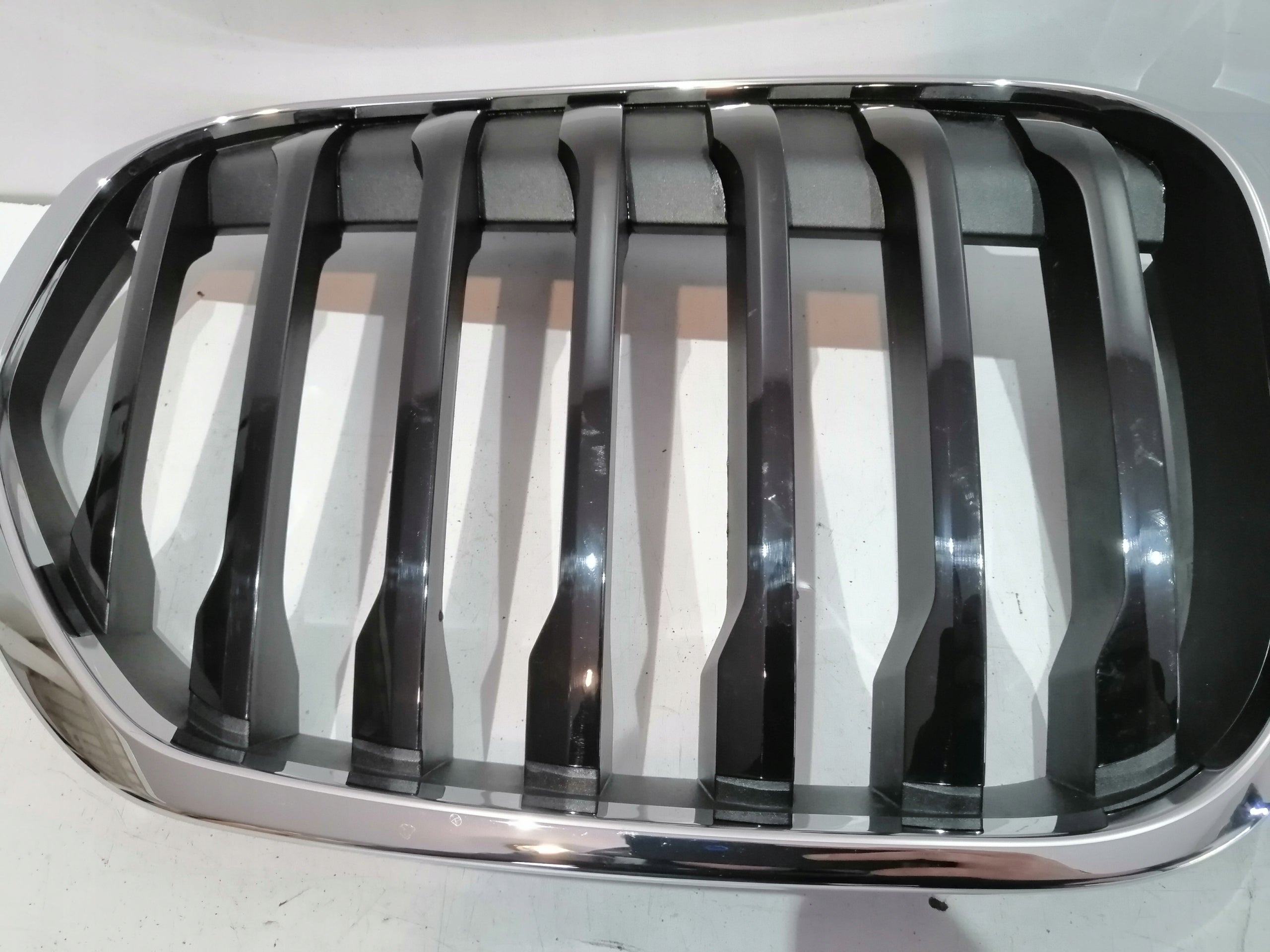 Kühlergrill BMW F48 F49 X1 F48 FRONTGRILL 8493451 Kühlergitter