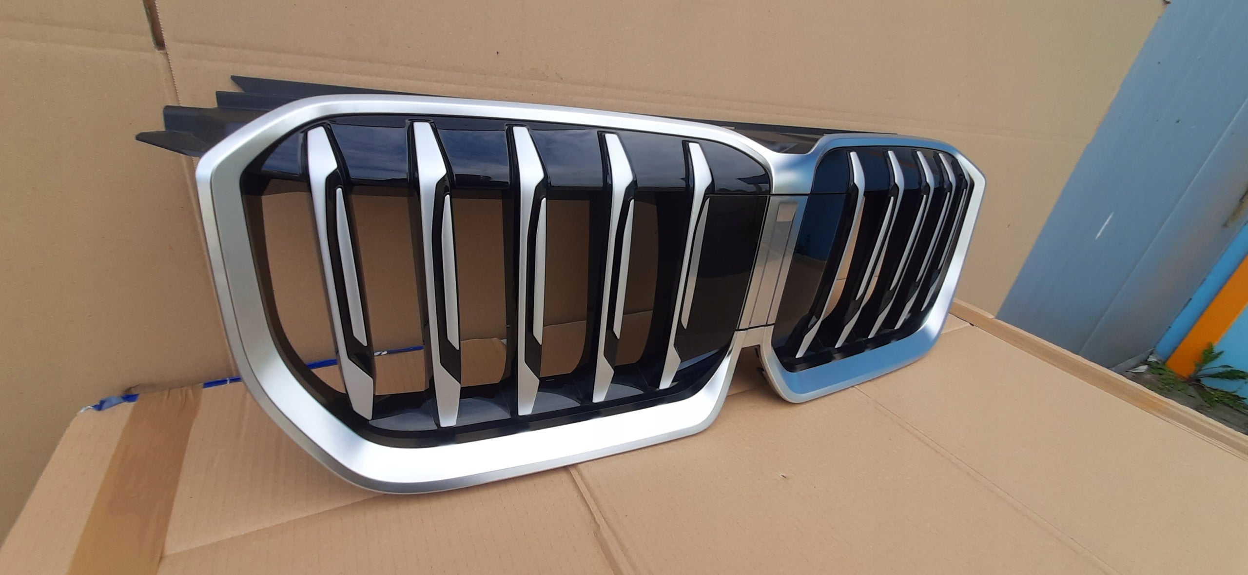 Kühlergrill BMW X1 U11 FRONTGRILL Kühlergitter