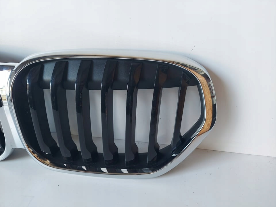 Kühlergrill BMW X1 F48 FRONTGRILL Kühlergitter