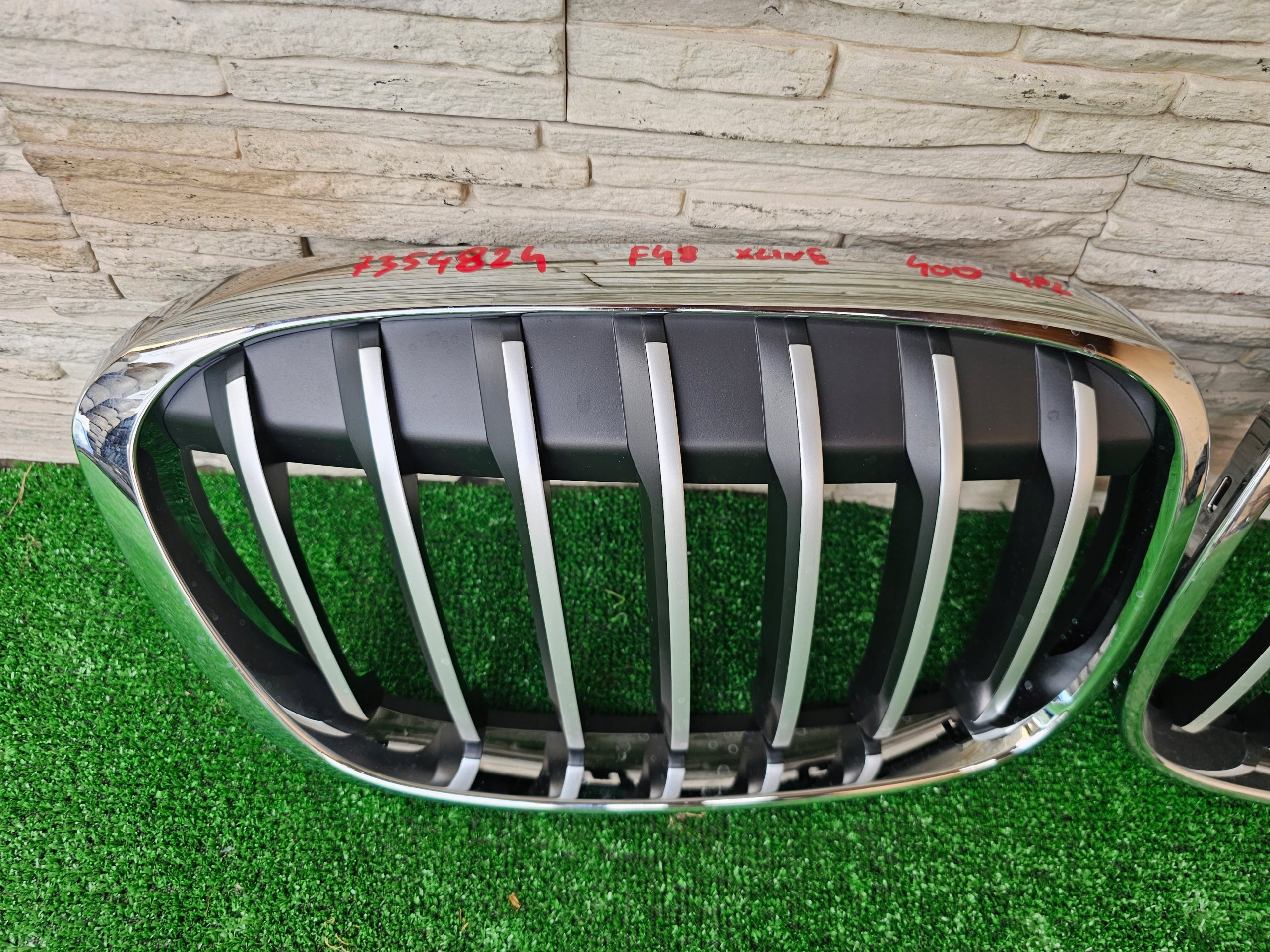 Kühlergrill BMW X1 F48 FRONTGRILL 7354823 Kühlergitter