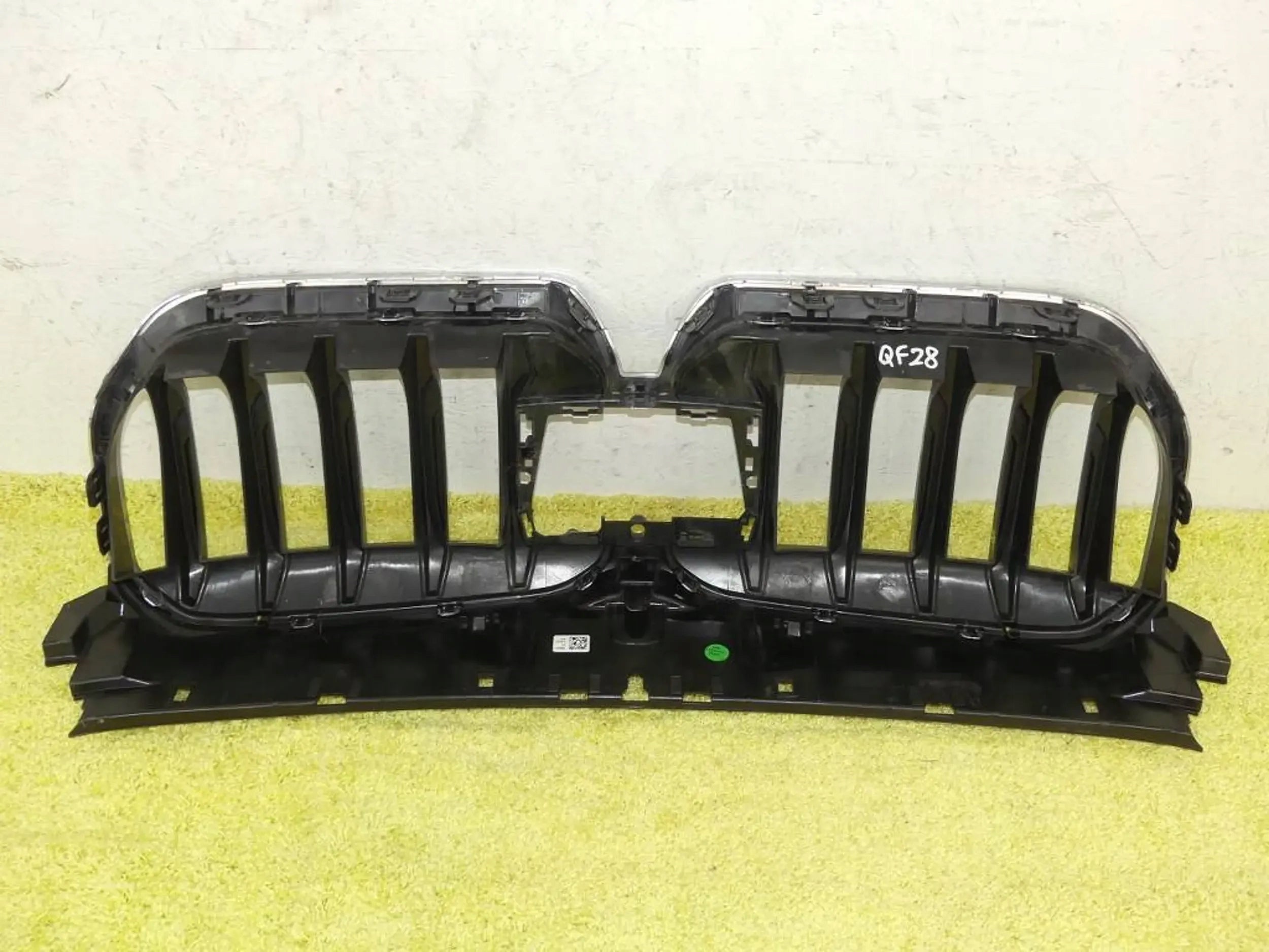 Kühlergrill BMW X1 U11 FRONTGRILL 9883426 Kühlergitter