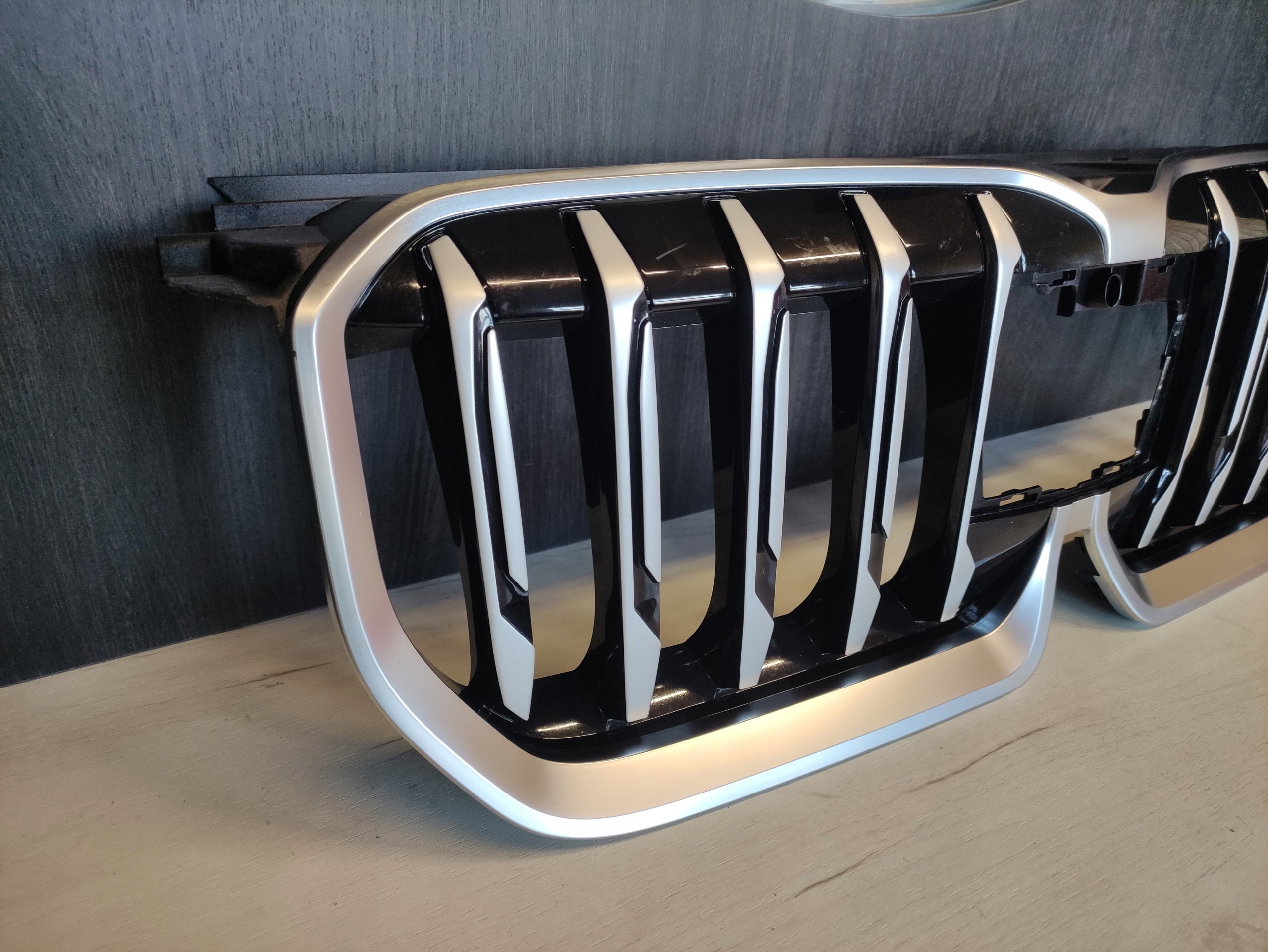 Kühlergrill BMW X1 U11 FRONTGRILL Kühlergitter