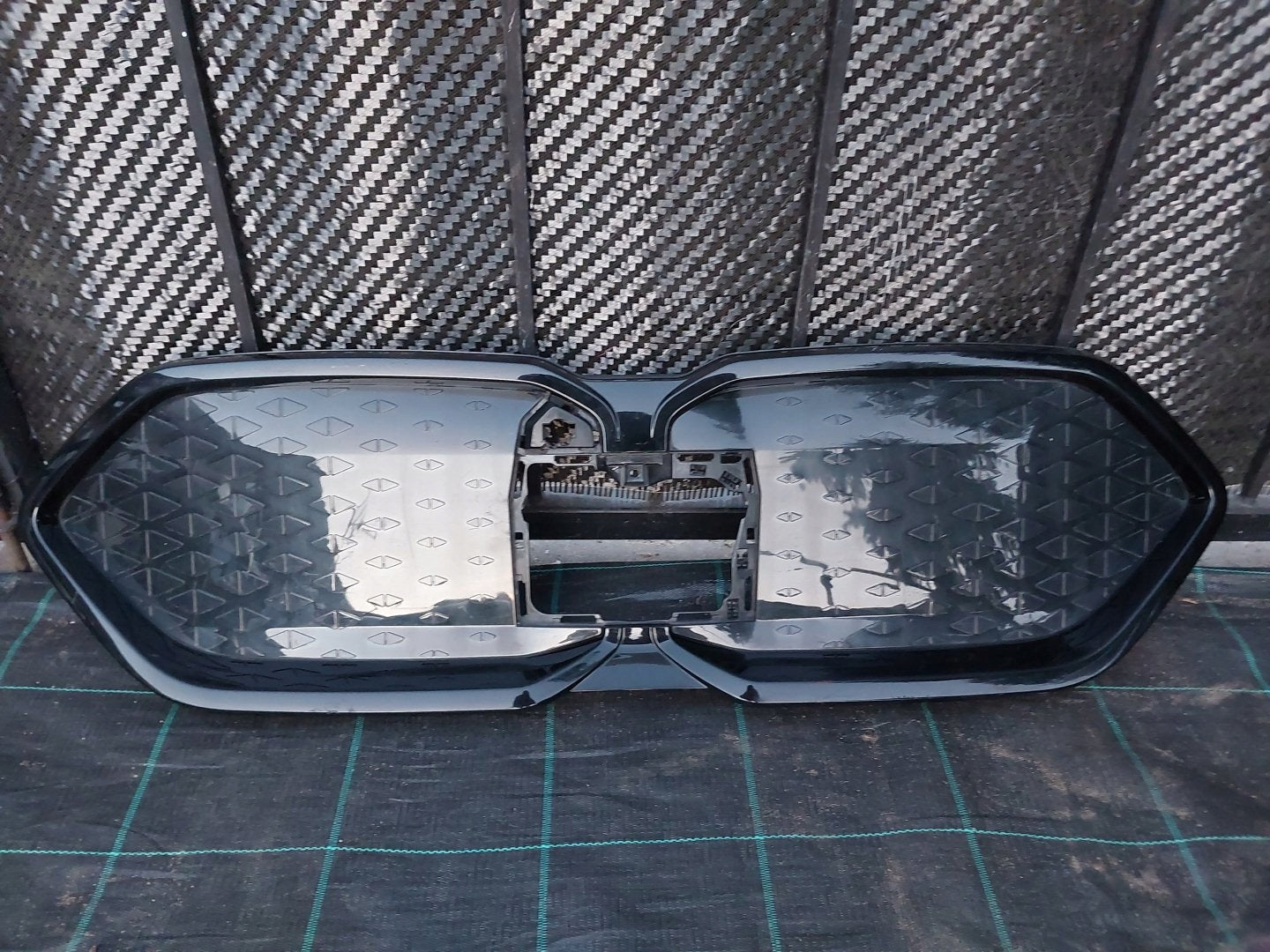 Kühlergrill BMW X2 U10 FRONTGRILL 5A4B3D3 Kühlergitter