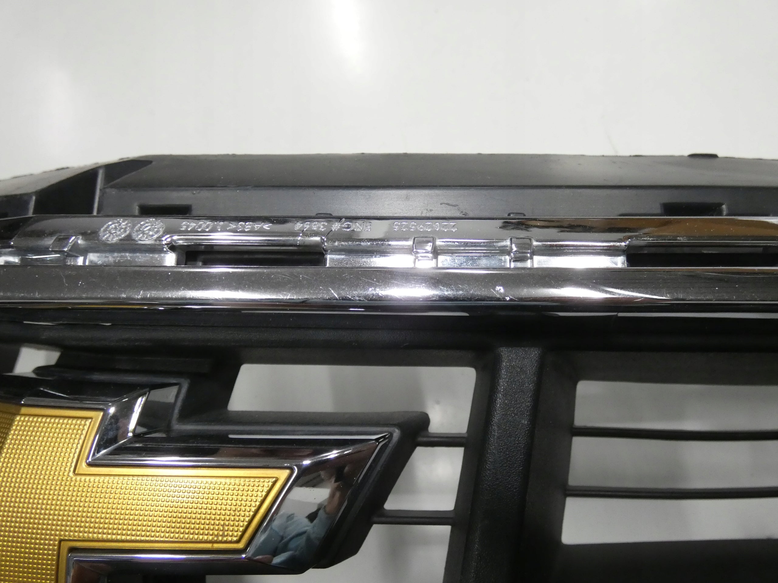 Kühlergrill Chevrolet CAMARO FRONTGRILL 255273500 Kühlergitter