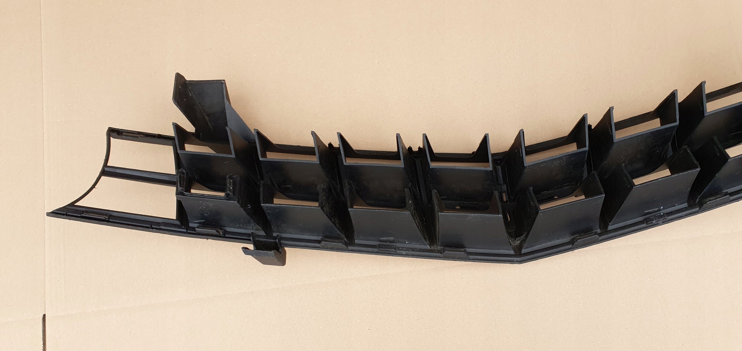 Kühlergrill Chevrolet CAMARO FRONTGRILL 255273500 Kühlergitter