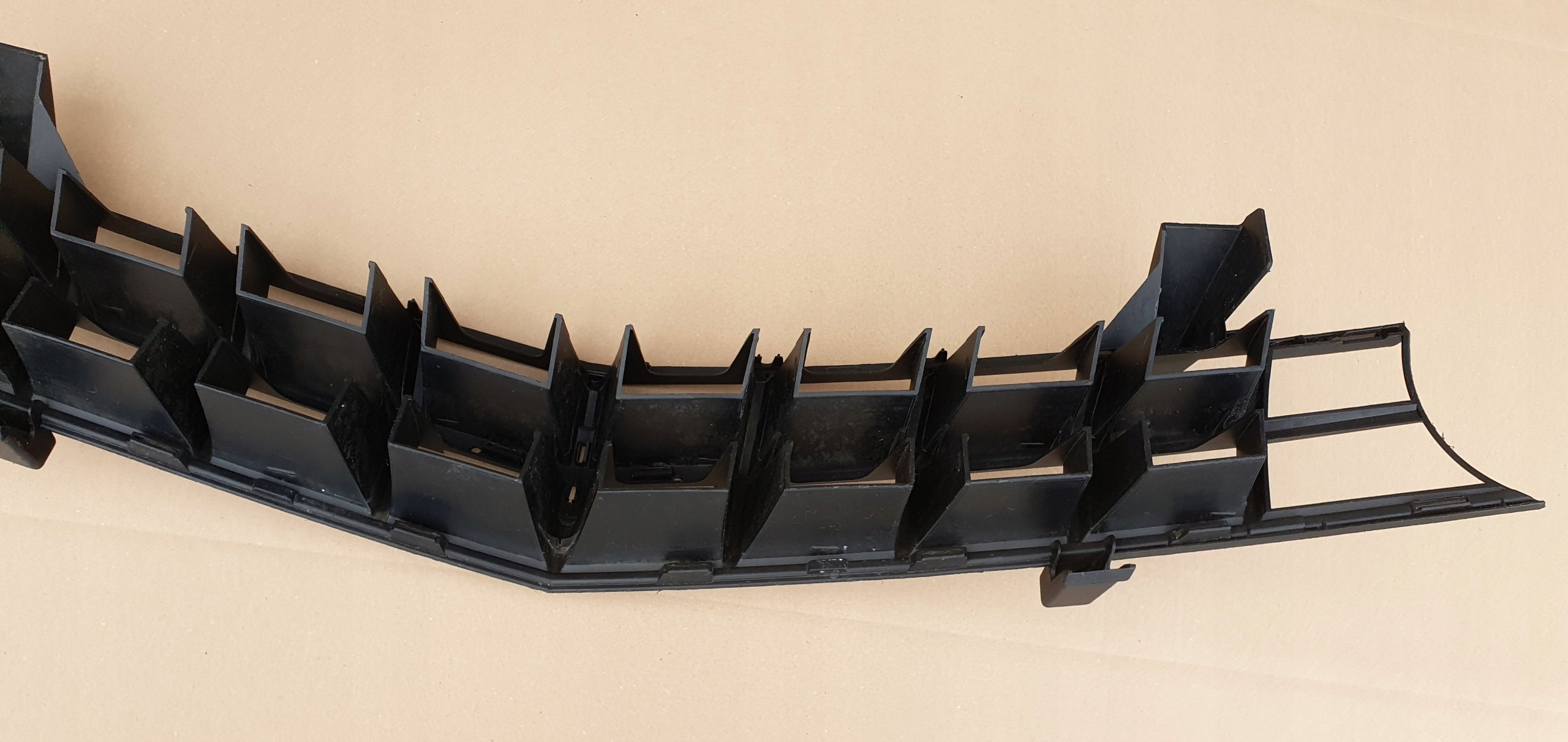 Kühlergrill Chevrolet CAMARO FRONTGRILL 255273500 Kühlergitter