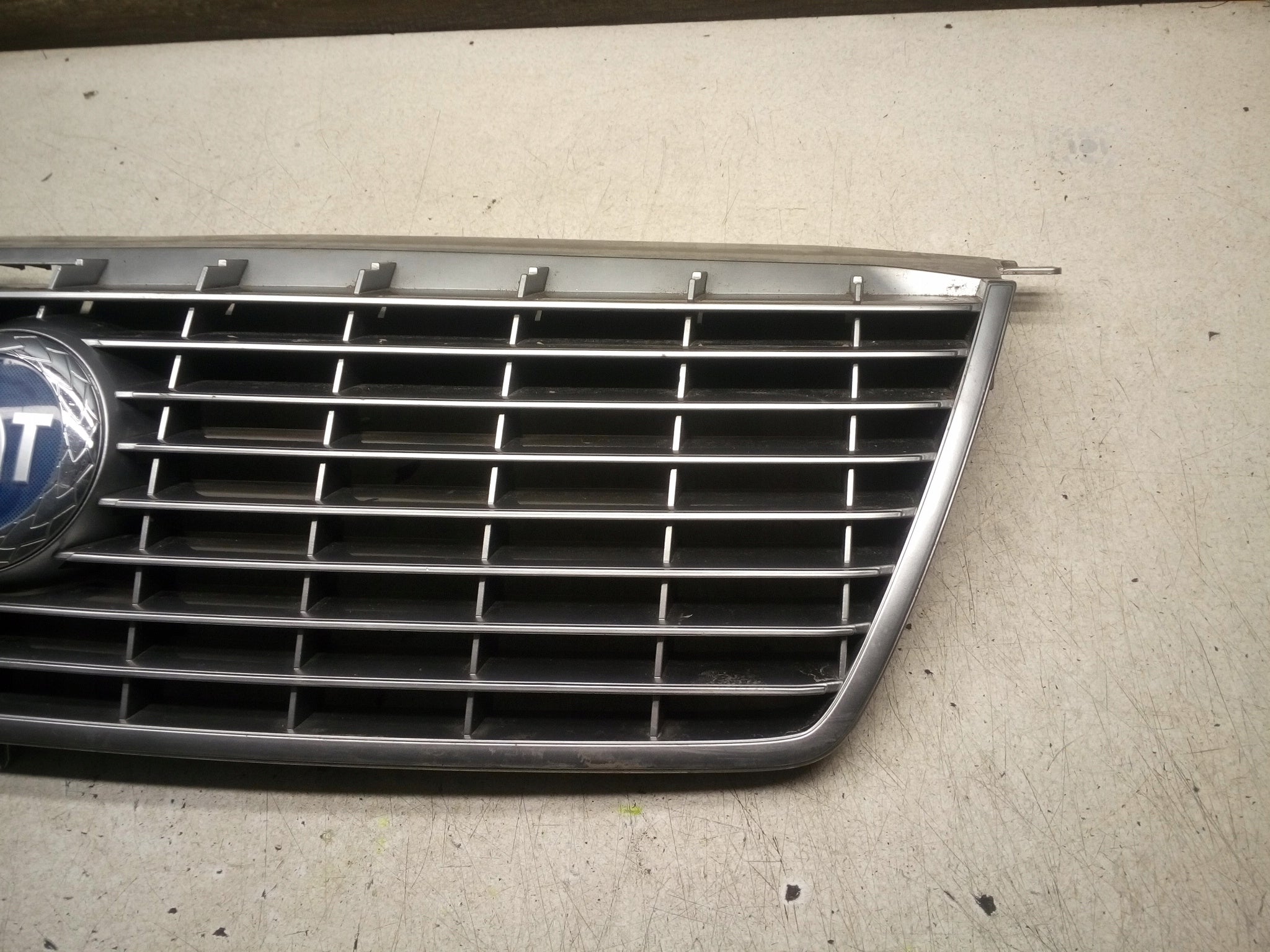 Kühlergrill Fiat 230 CROMA FRONTGRILL 7353972307 Kühlergitter