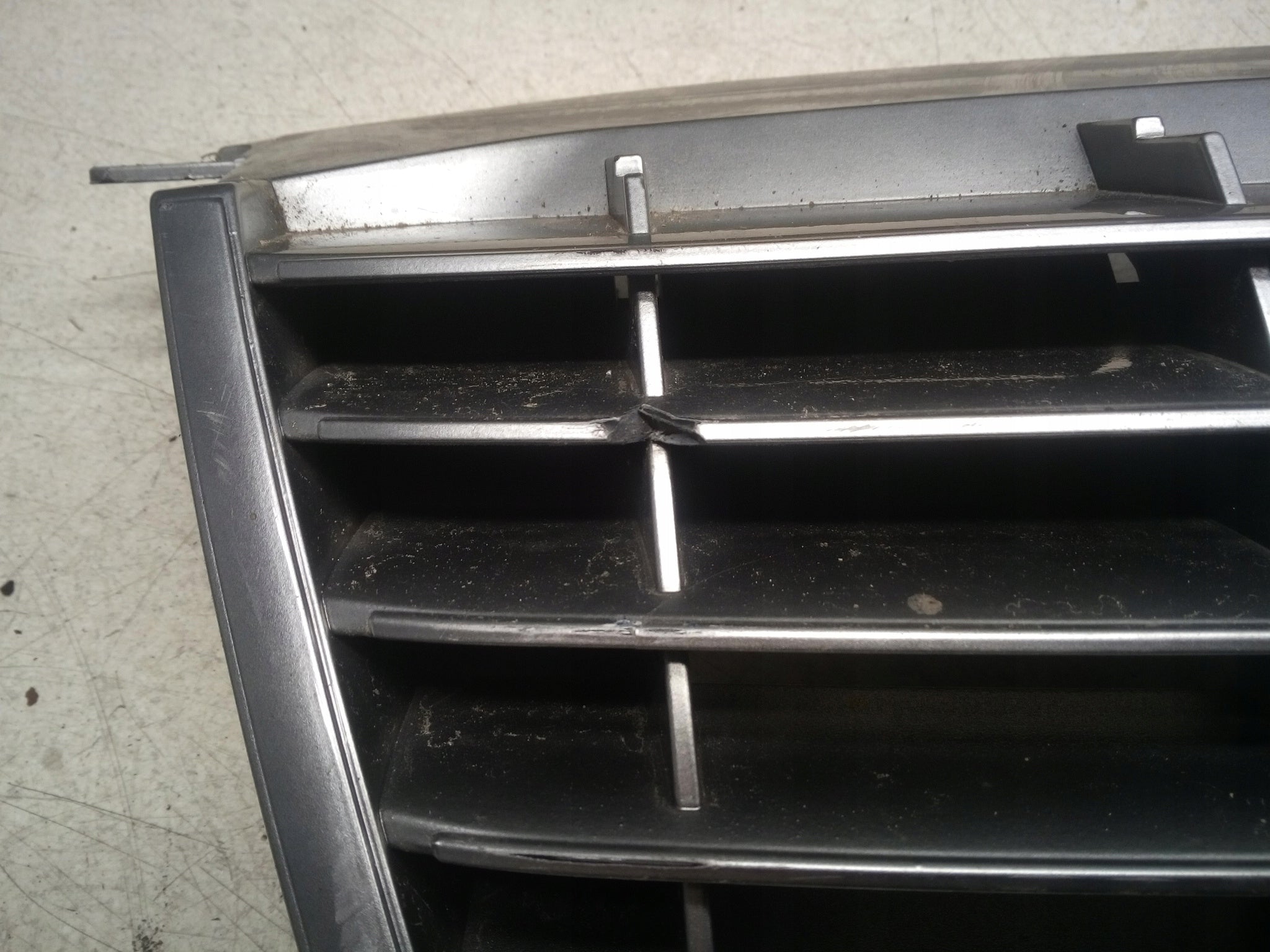 Kühlergrill Fiat 230 CROMA FRONTGRILL 7353972307 Kühlergitter